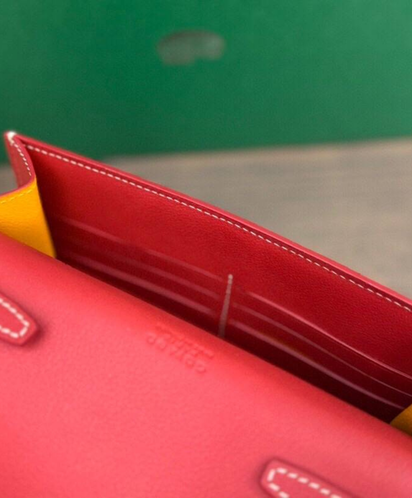 Chypre Wallet-Pouch