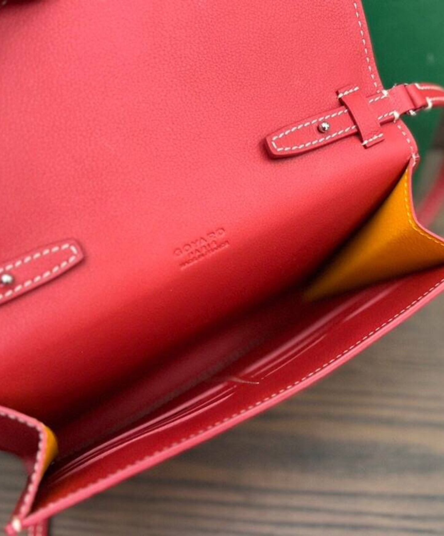 Chypre Wallet-Pouch