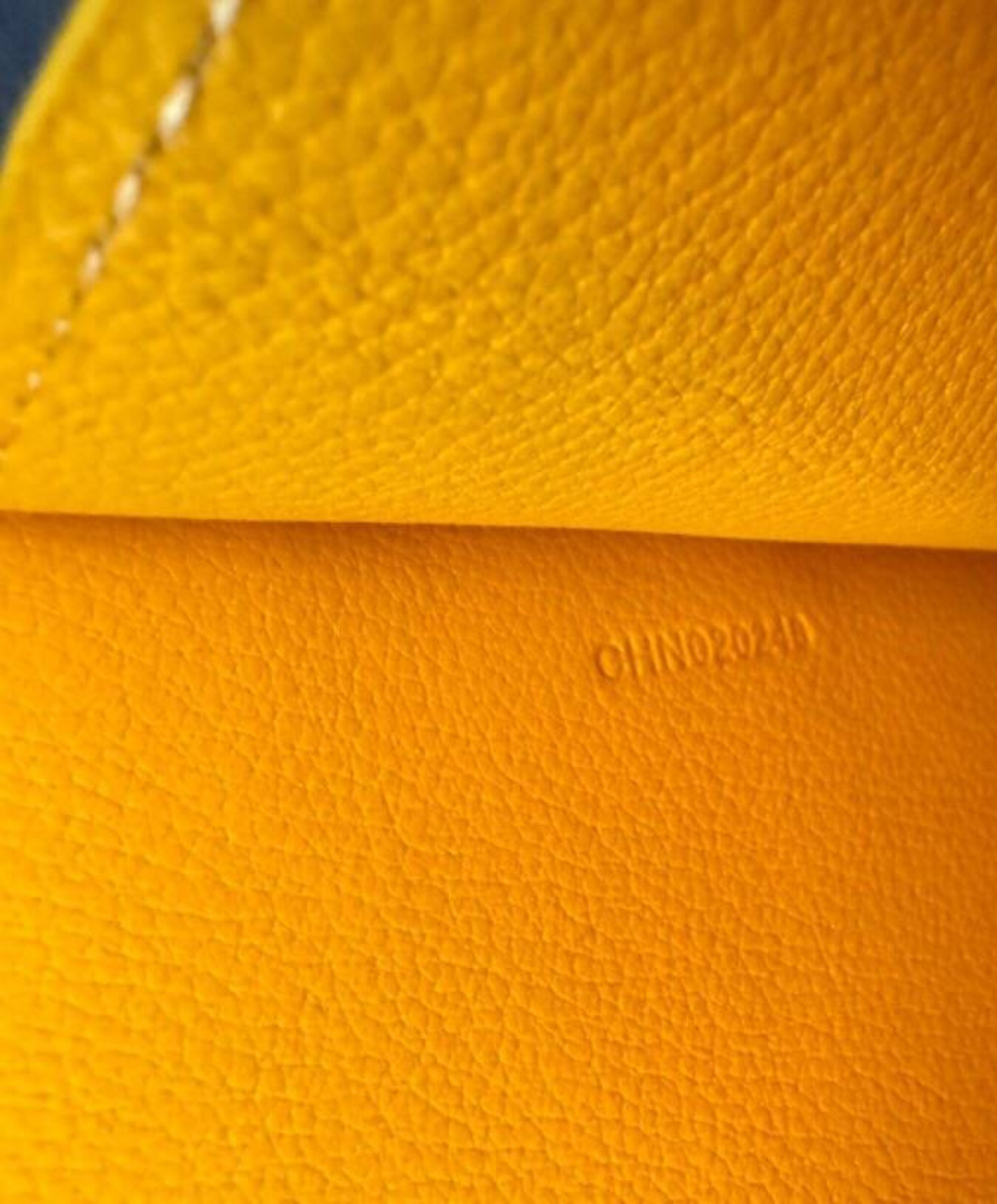 Chypre Wallet-Pouch