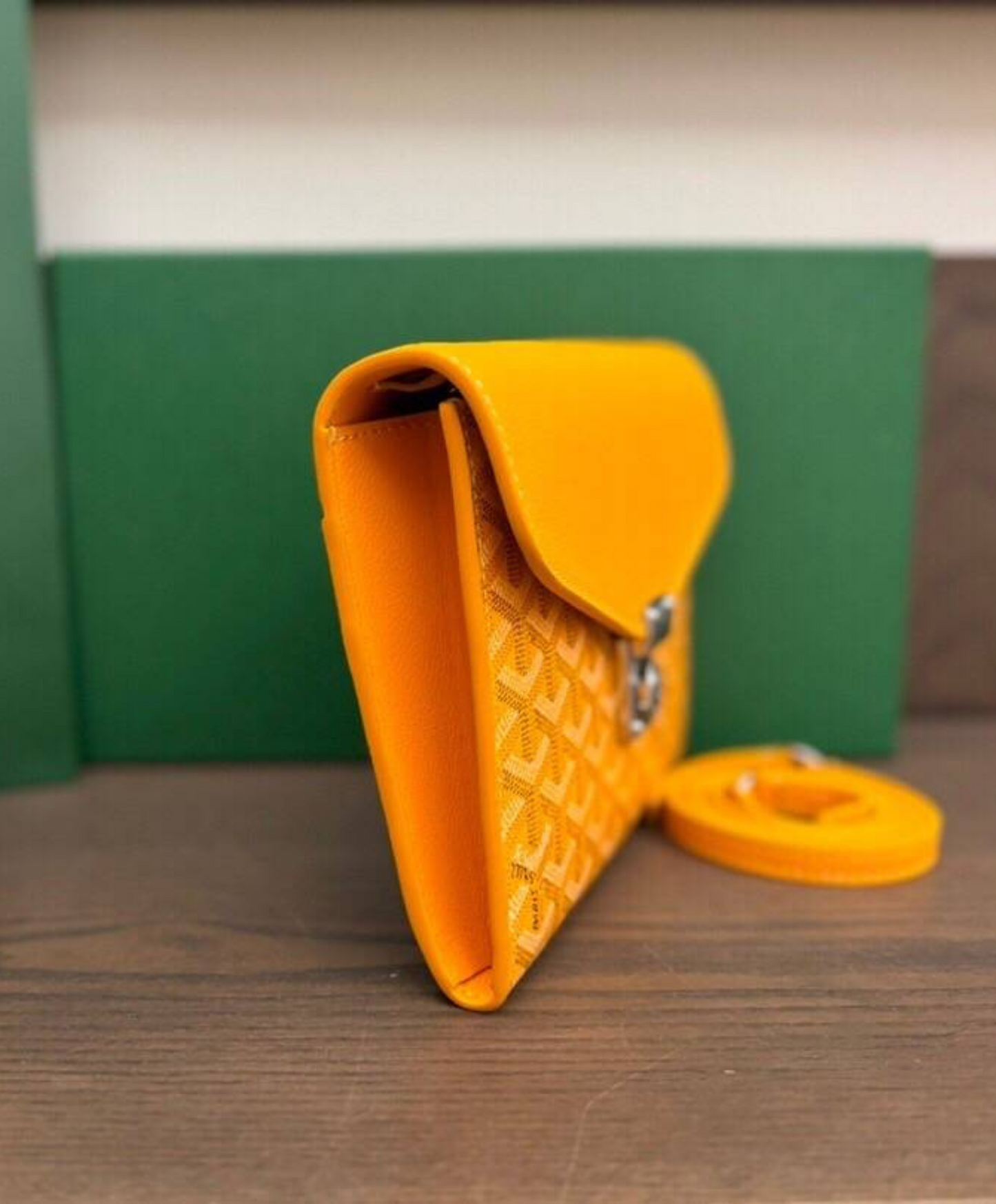 Chypre Wallet-Pouch