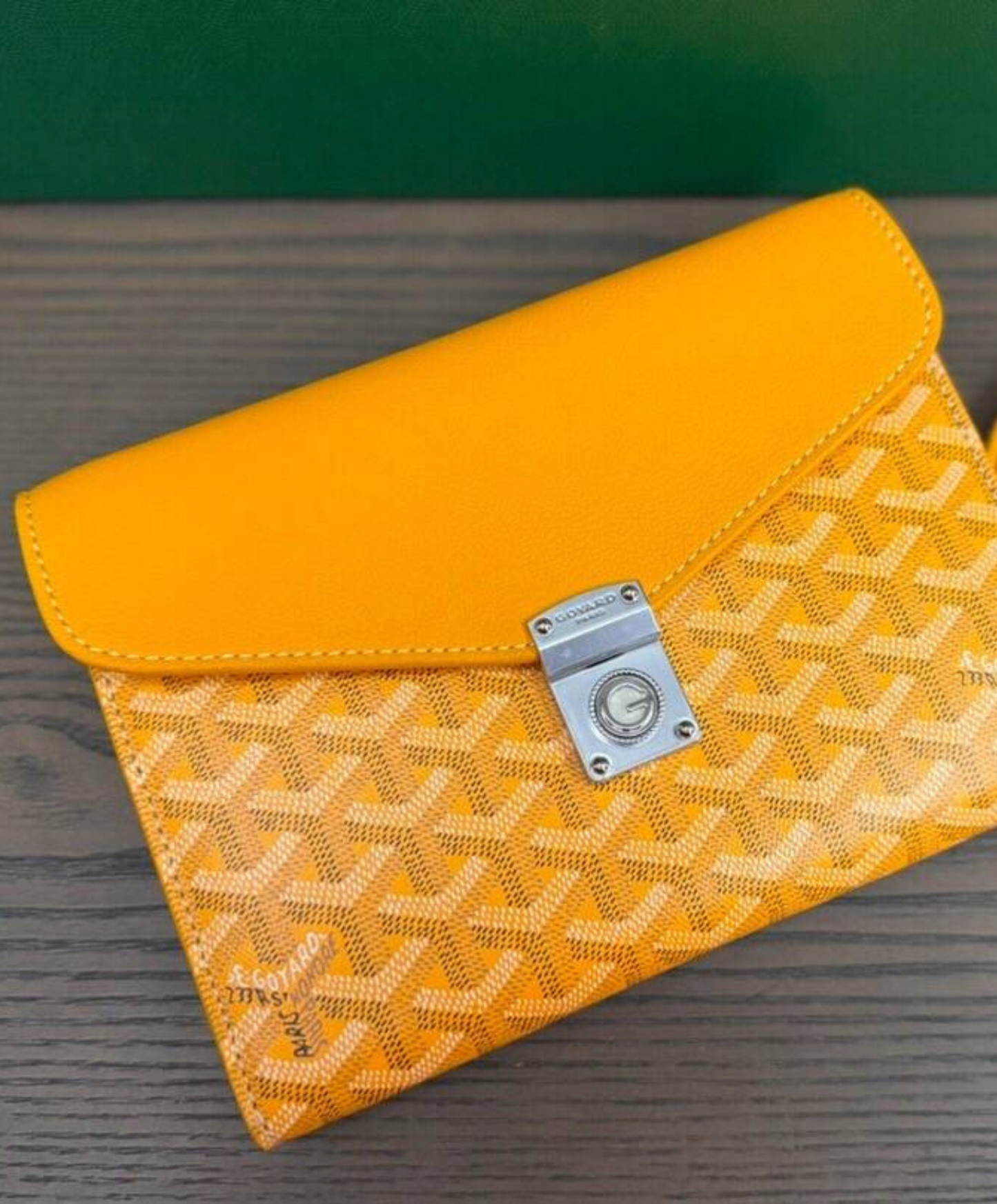 Chypre Wallet-Pouch