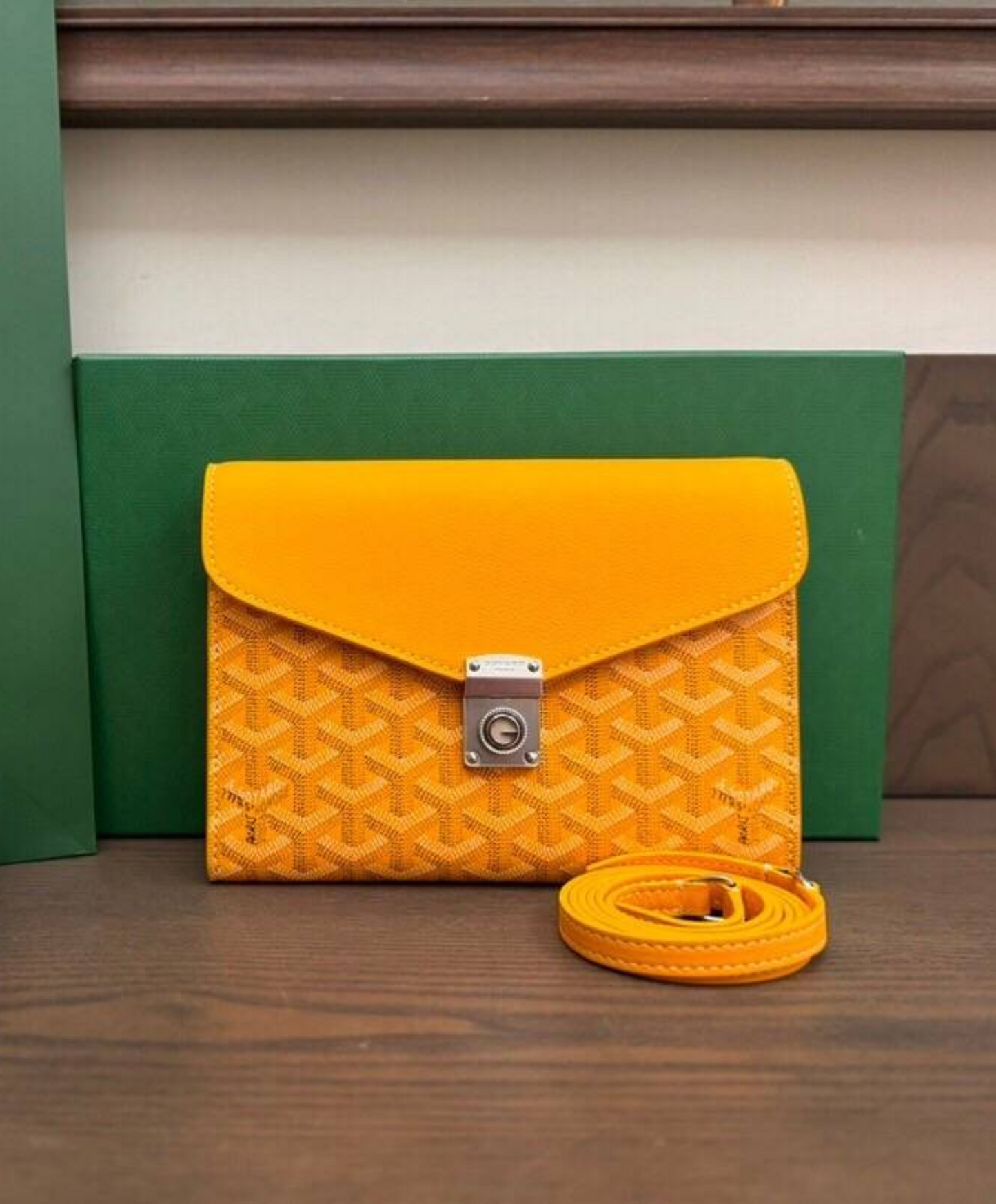 Chypre Wallet-Pouch