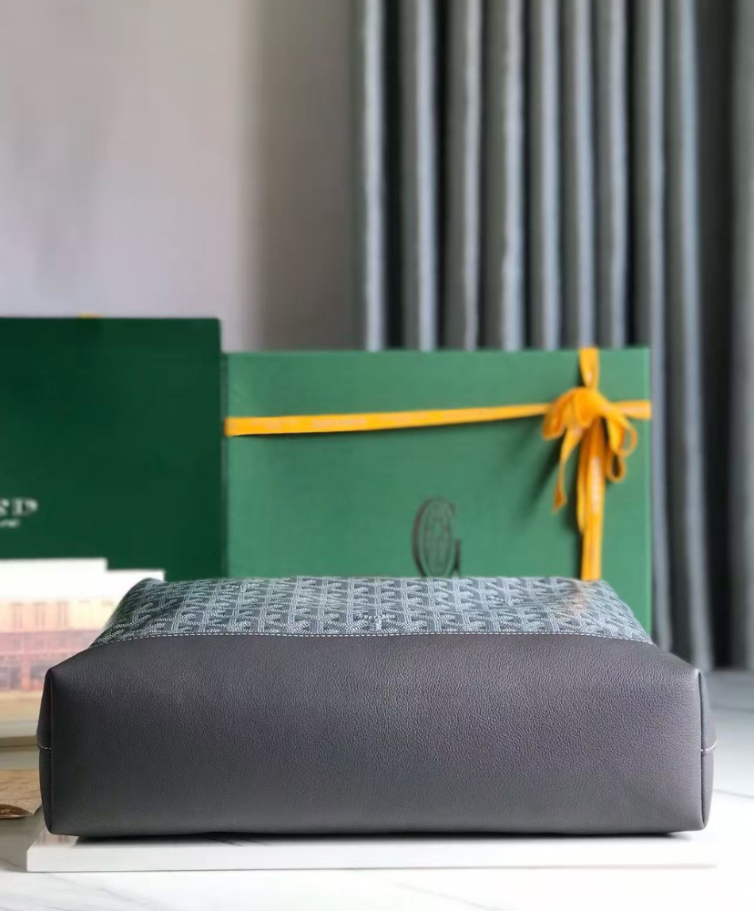 Cisalpin Document Case