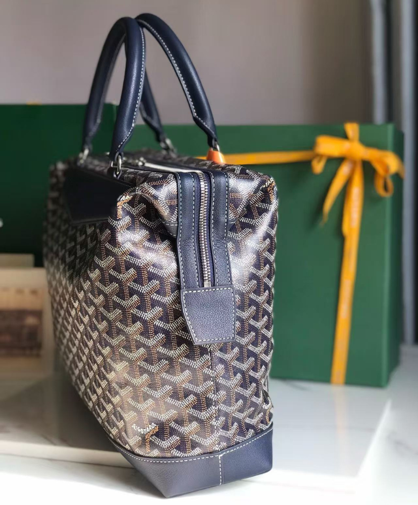 Cisalpin Document Case