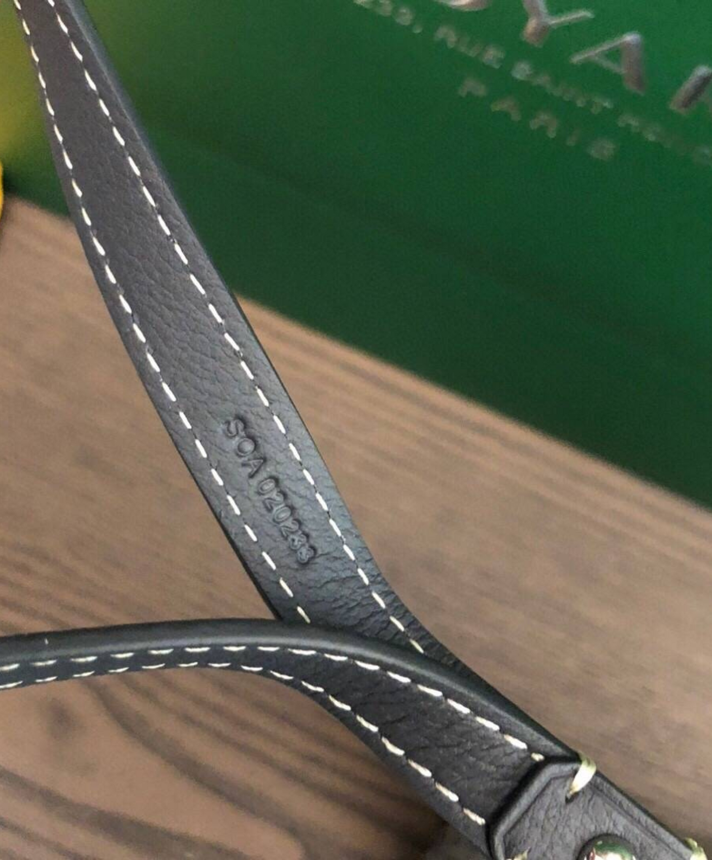 Conti Pouch