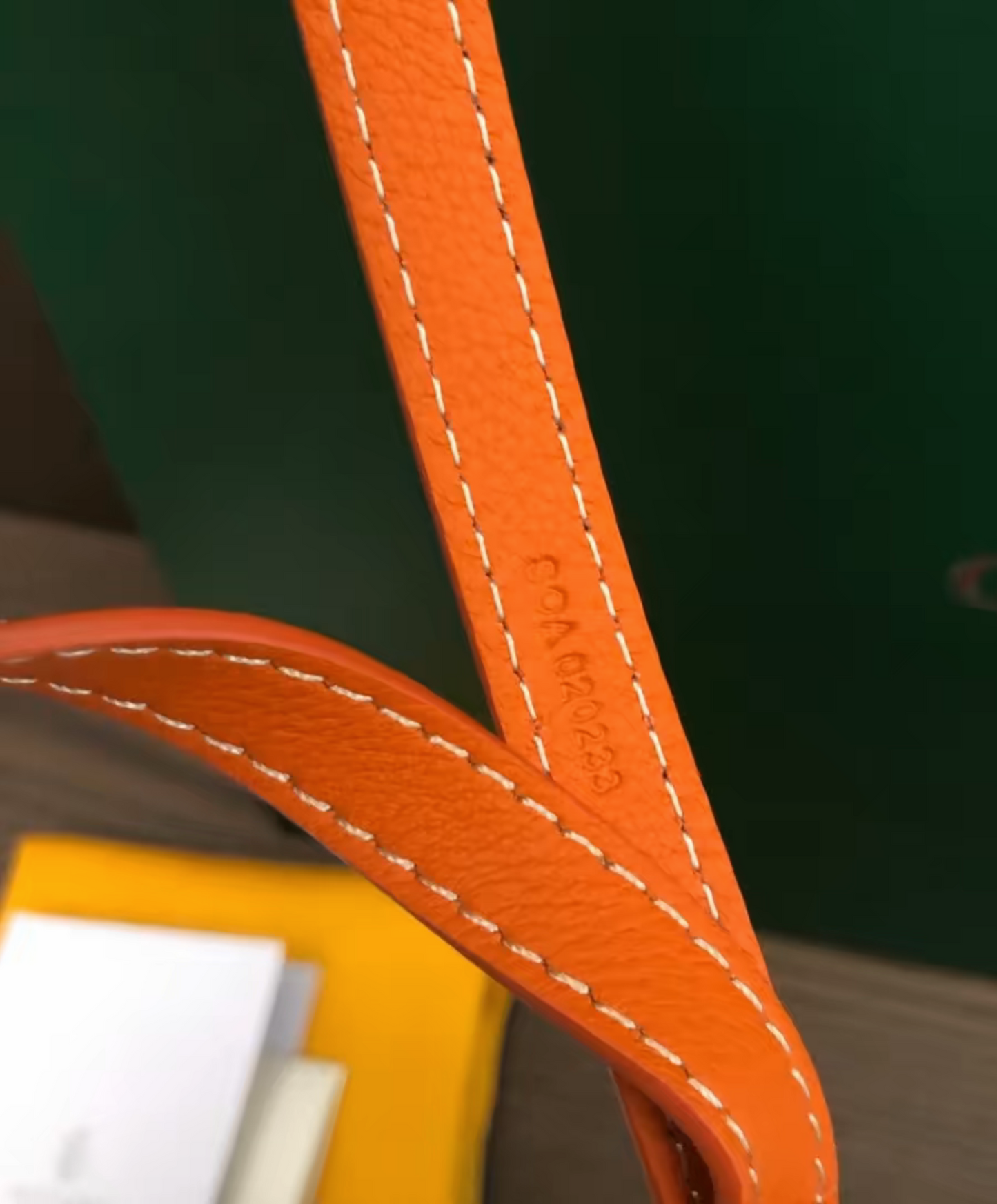Conti Pouch