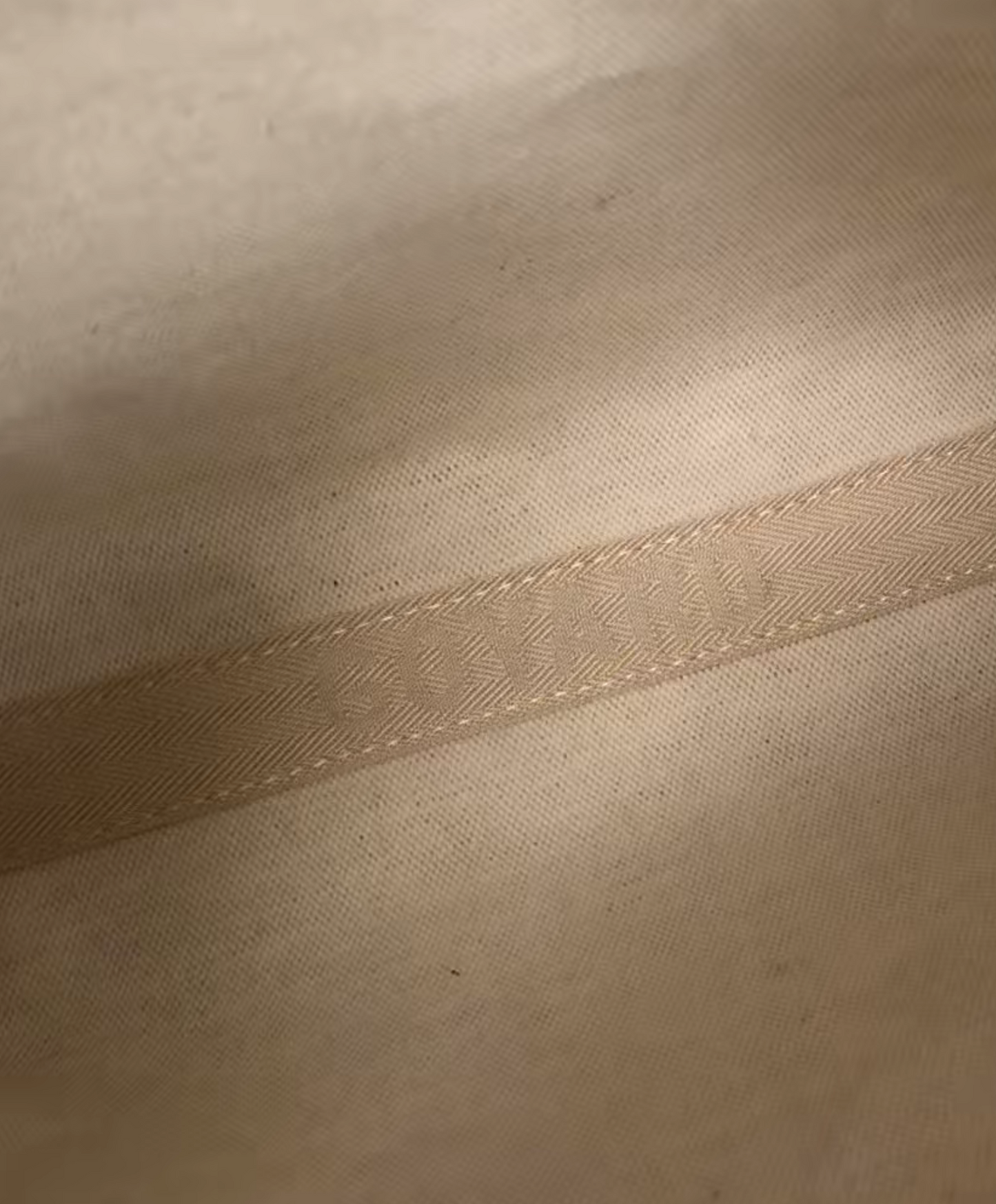 Conti Pouch