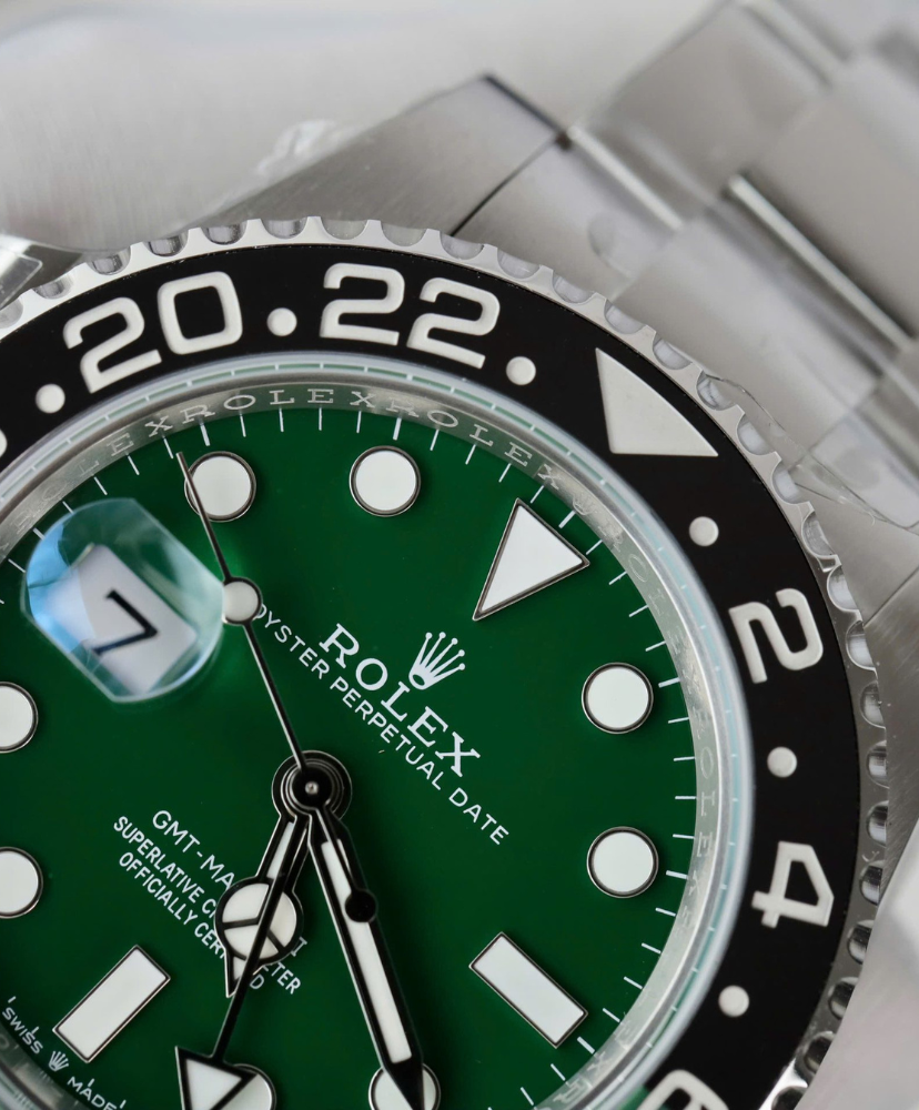 GMT-Master II
