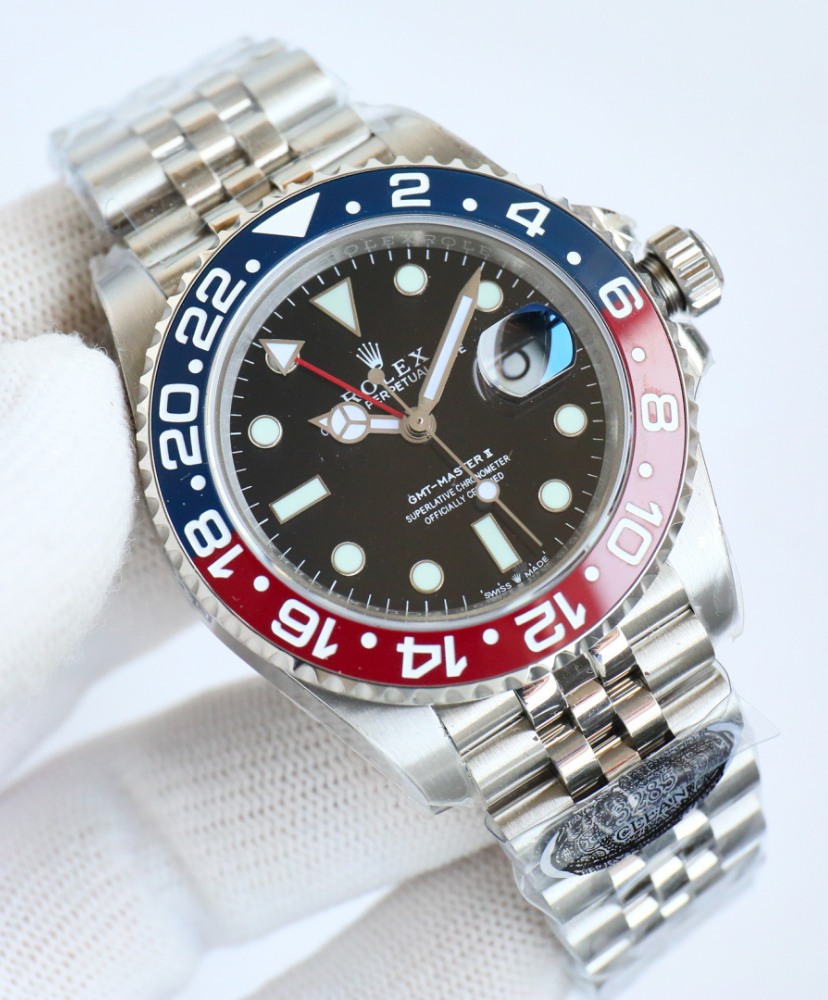 GMT-Master II