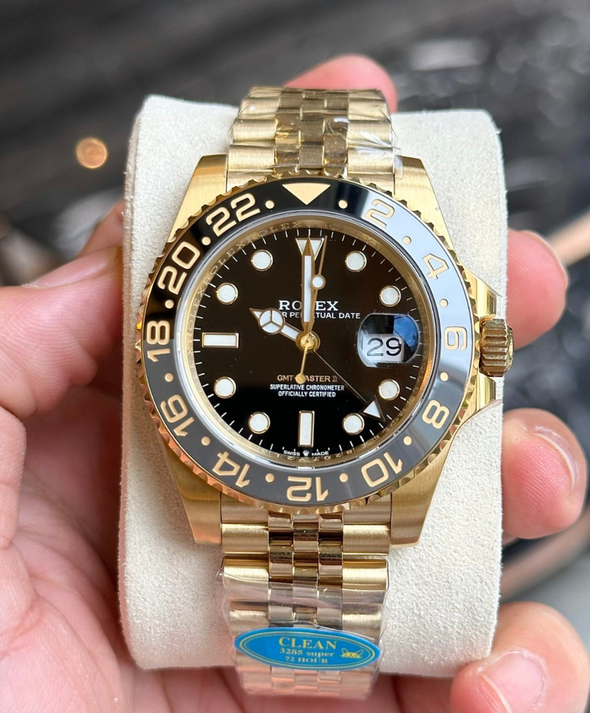 GMT-Master II