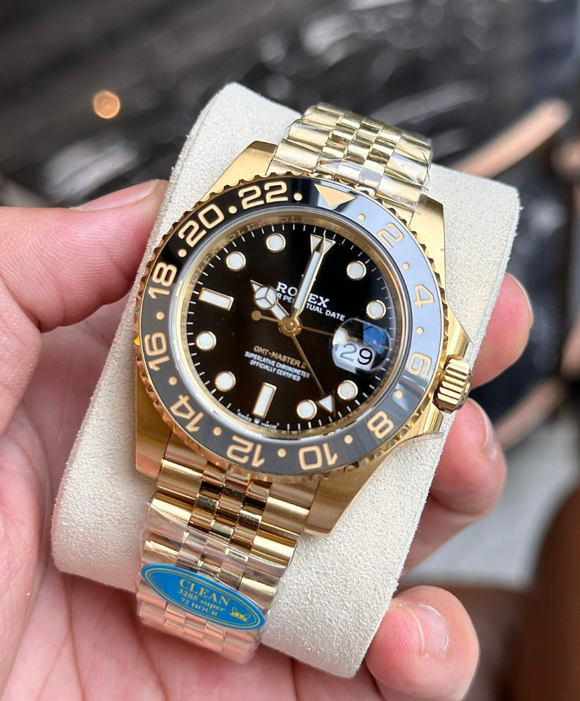 GMT-Master II