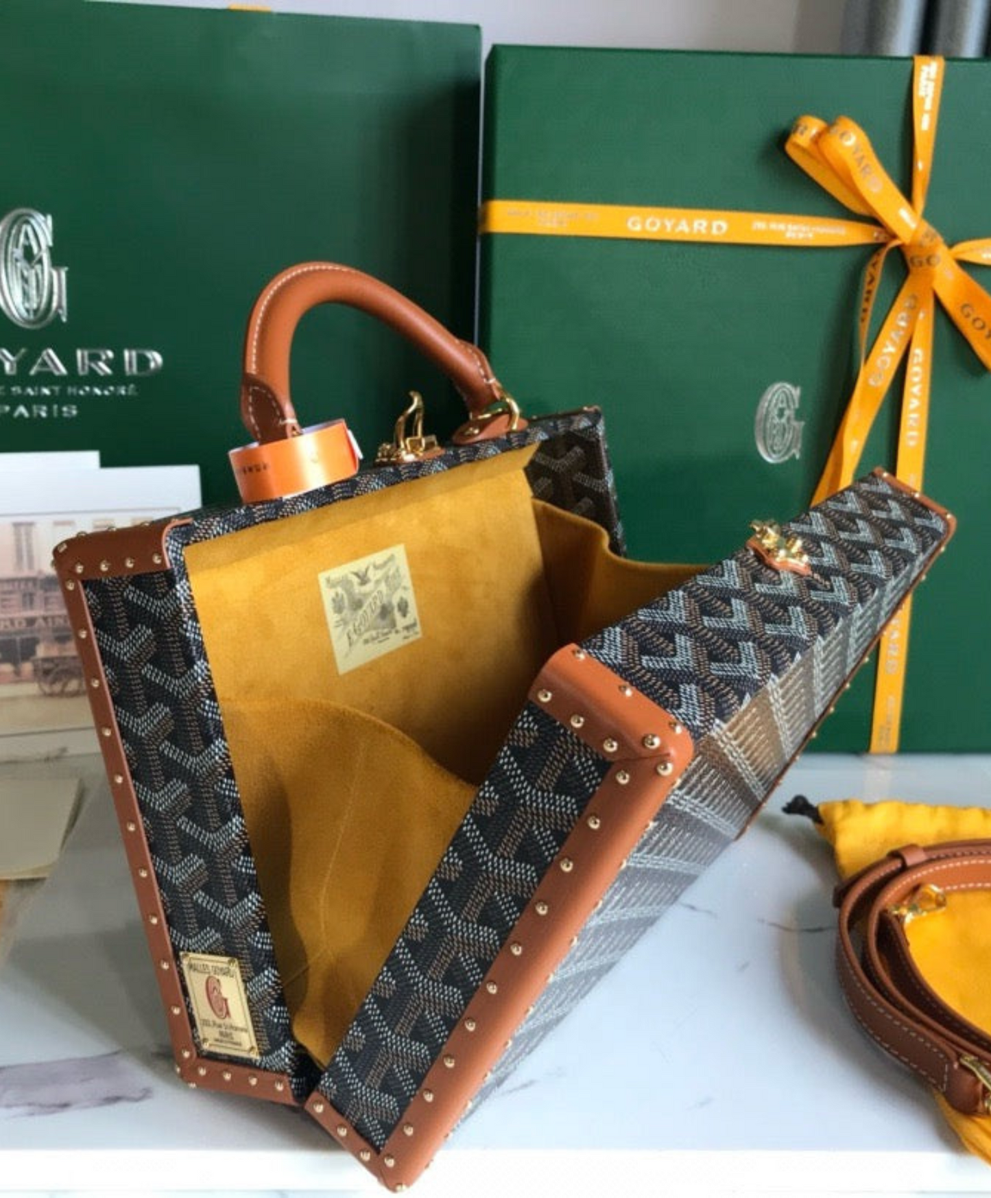 Grand Hotel Trunk Bag