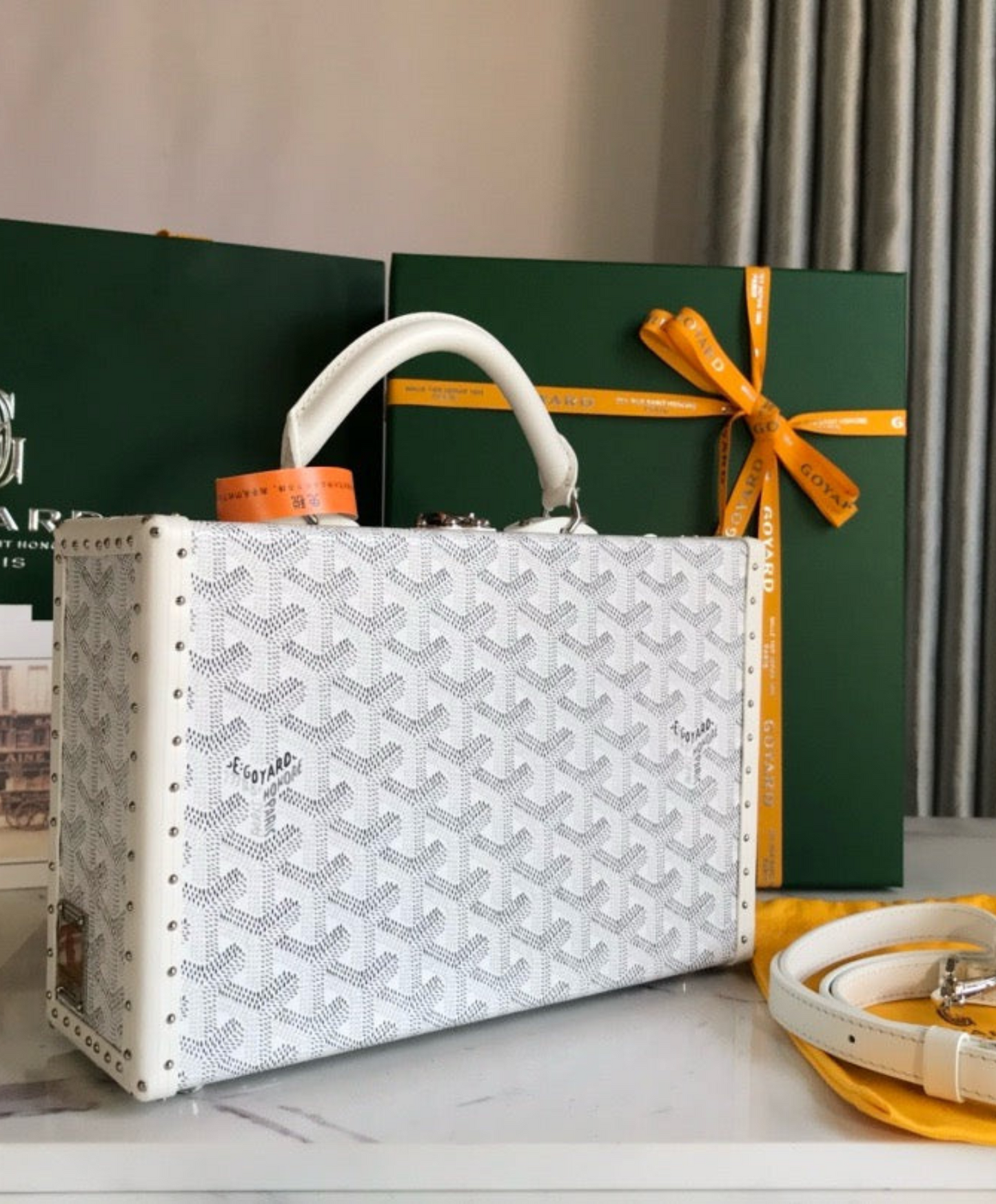 Grand Hotel Trunk Bag
