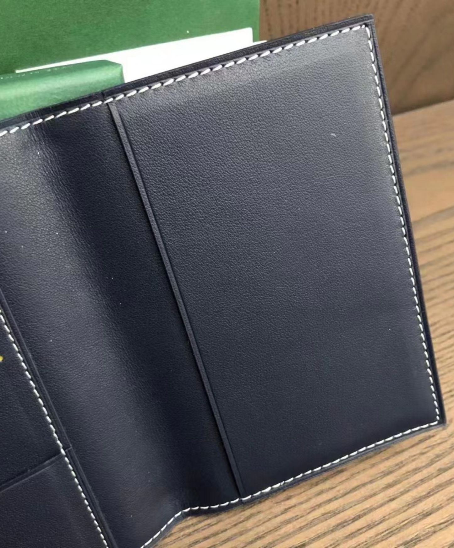 Grenelle Passport Cover
