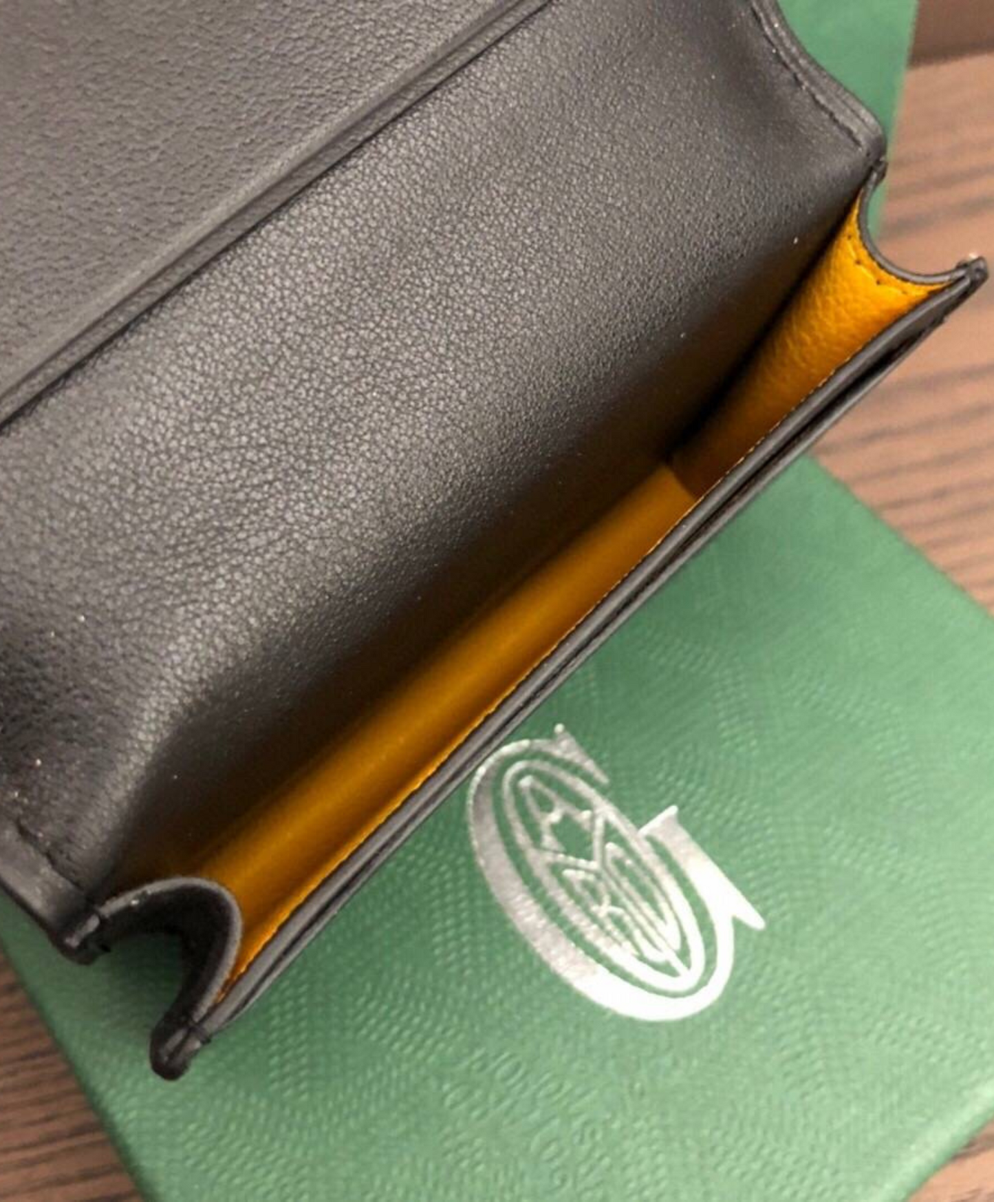 Malesherbes Card Wallet