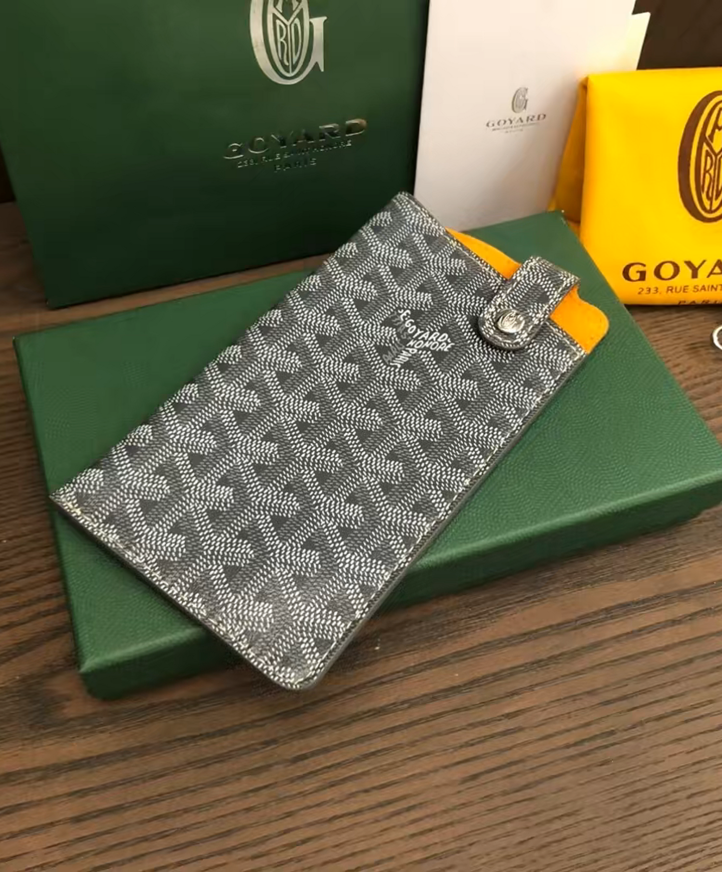 Montmartre GM Case