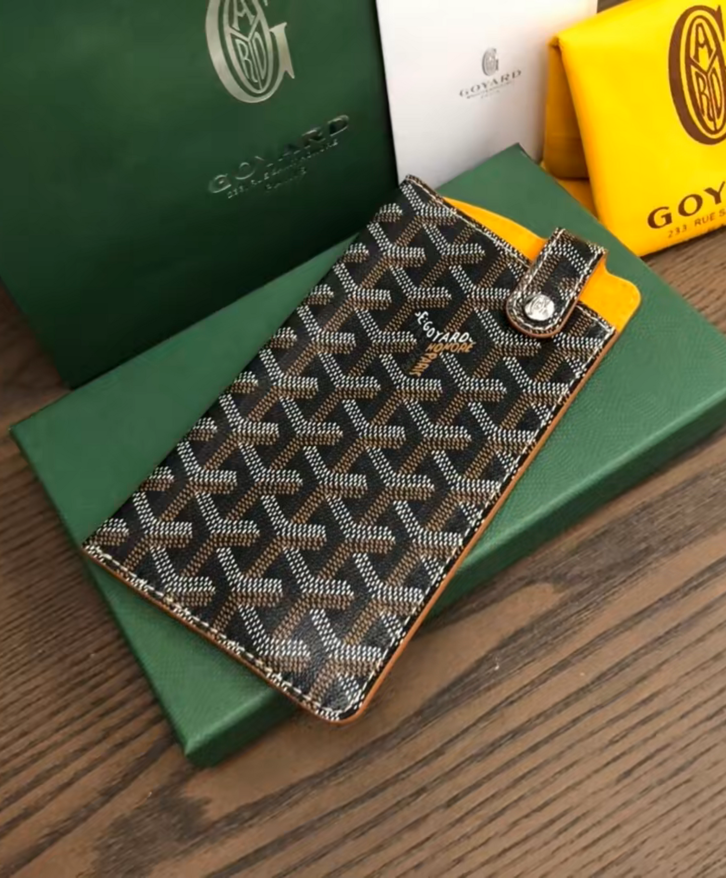 Montmartre GM Case