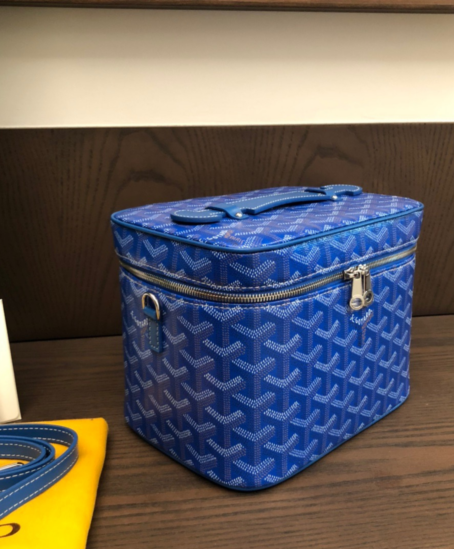 Muse Vanity Case