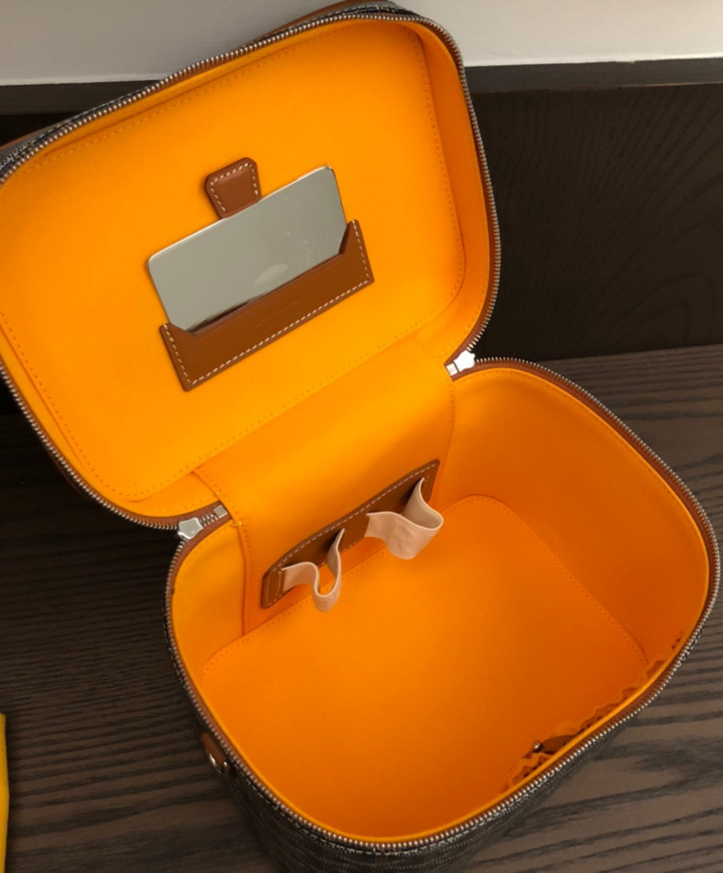 Muse Vanity Case