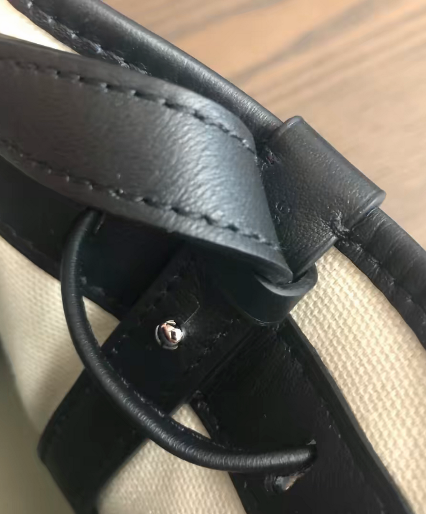 Petit Flot Bucket Bag