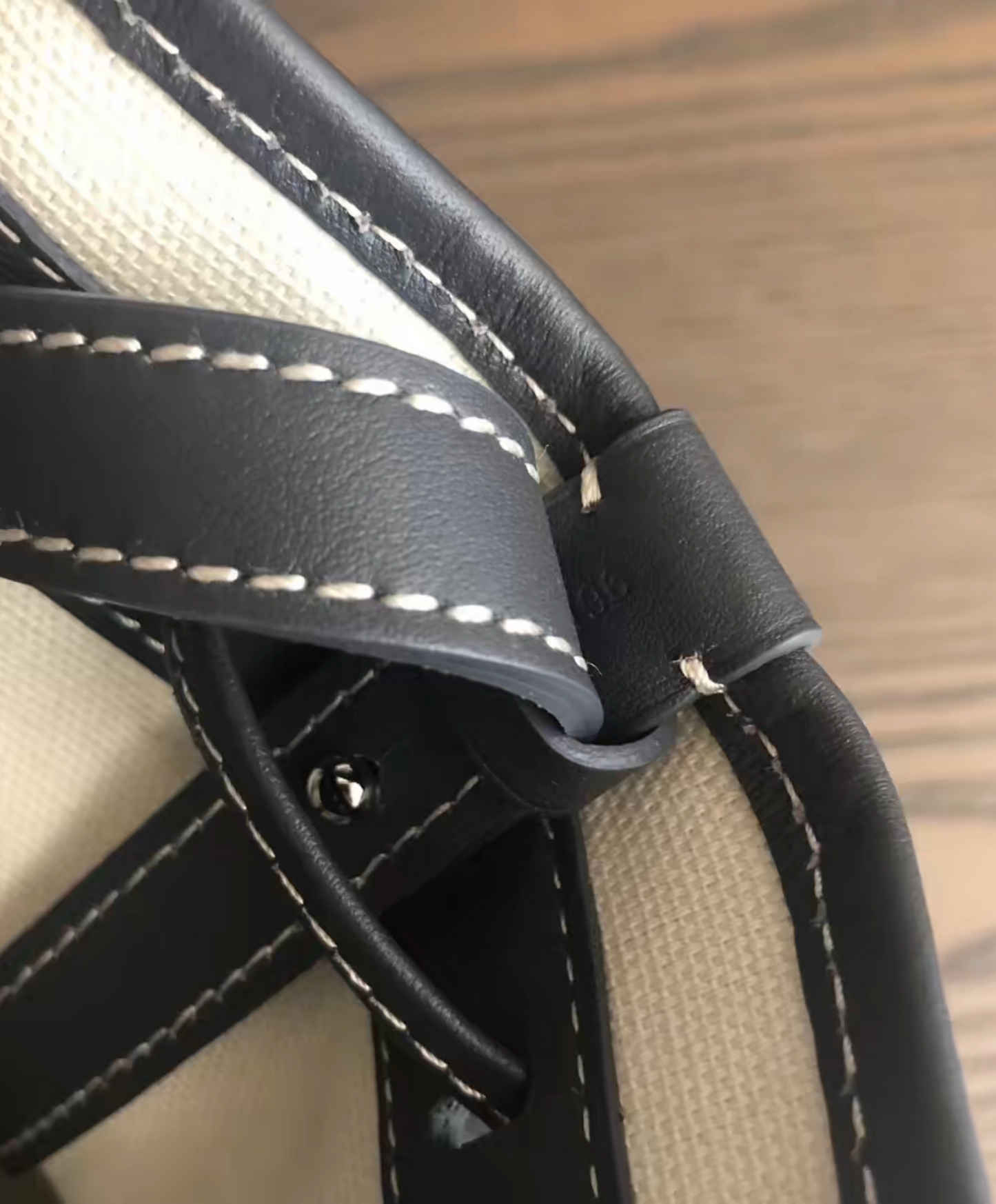 Petit Flot Bucket Bag