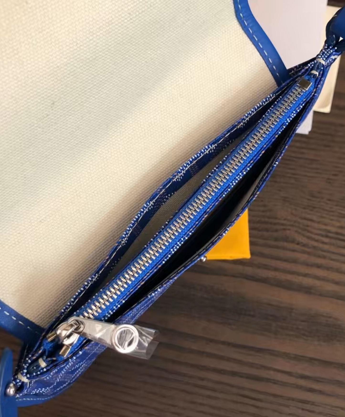 Plumet Pocket Wallet