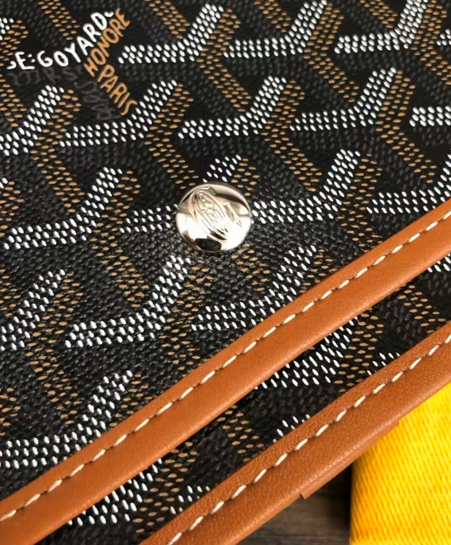 Plumet Pocket Wallet