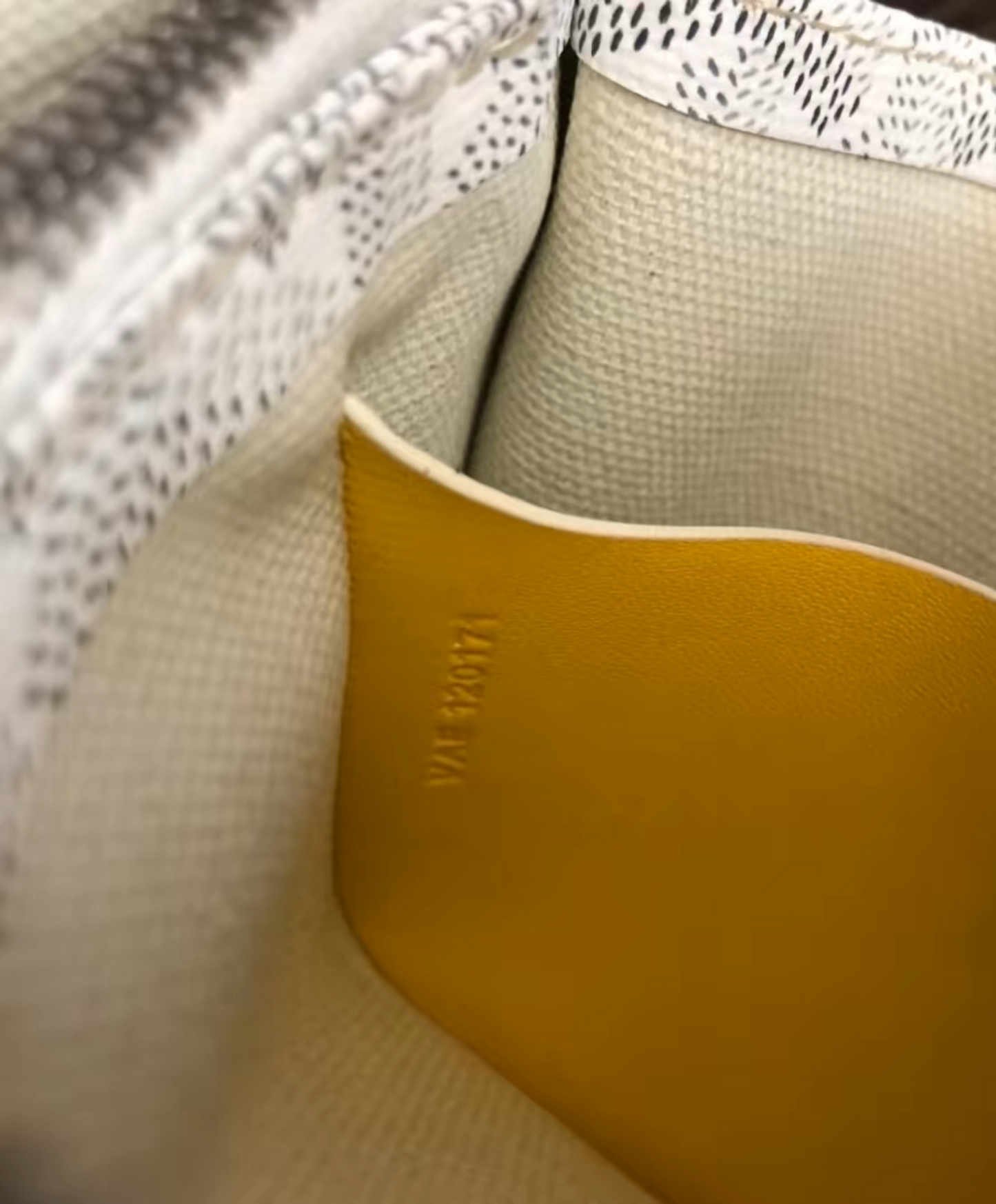 Plumet Pocket Wallet
