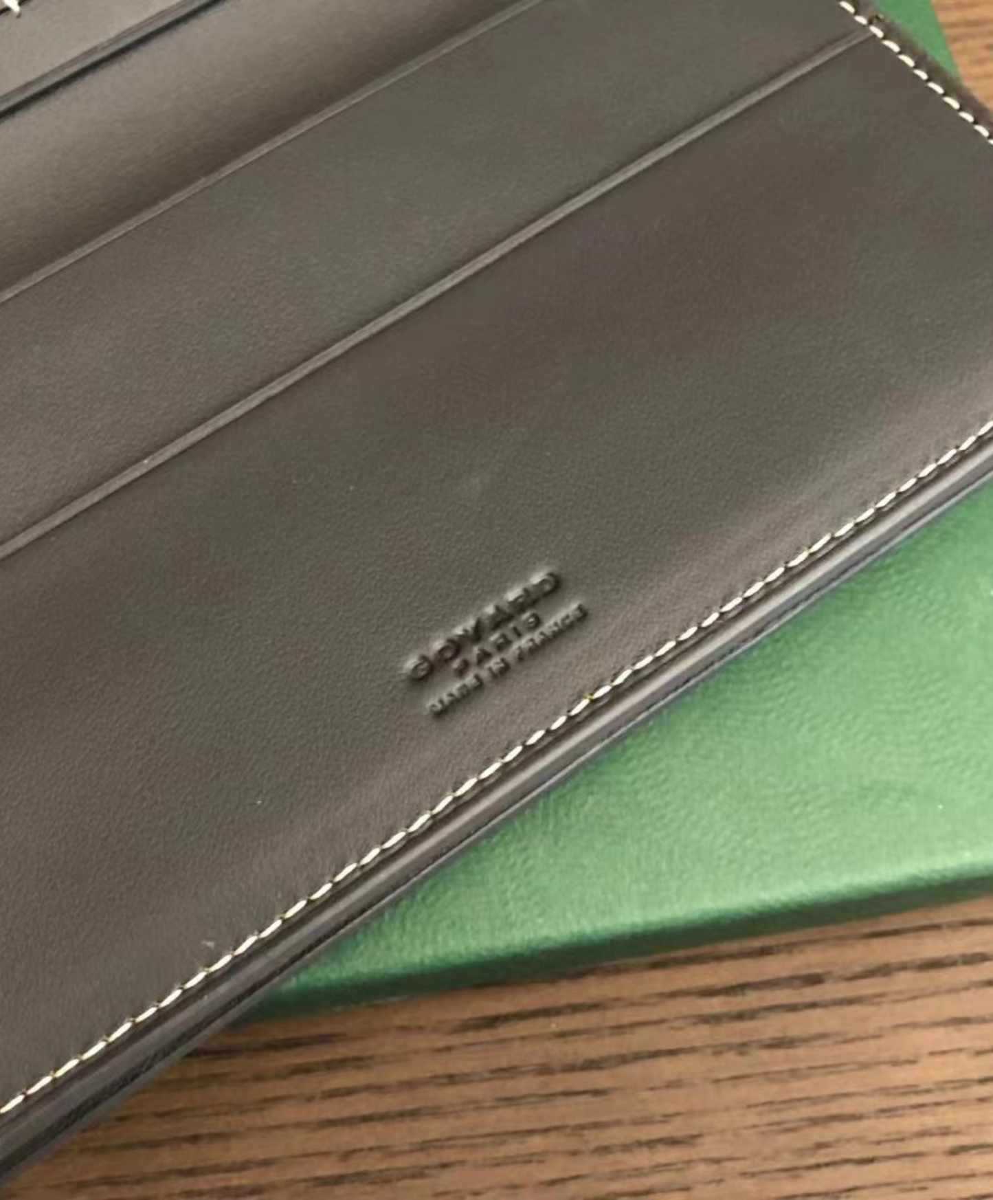 Richelieu Wallet