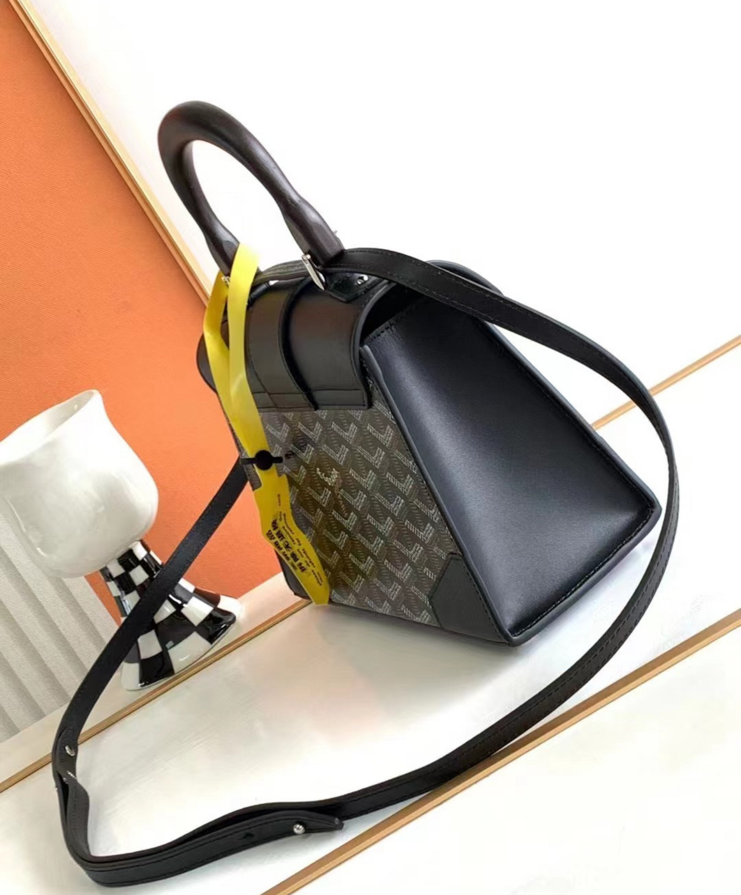 Saigon Structure Mini Bag Lettres Camouflage