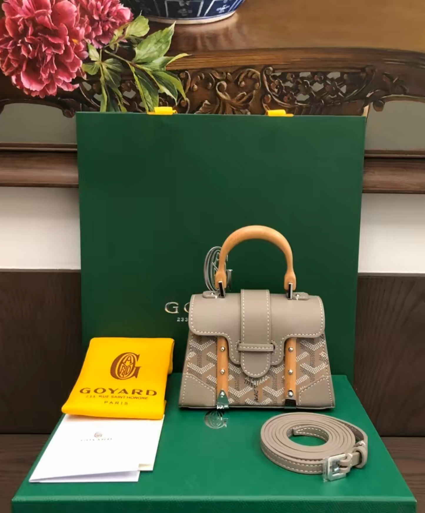 Saigon Structure Nano Bag