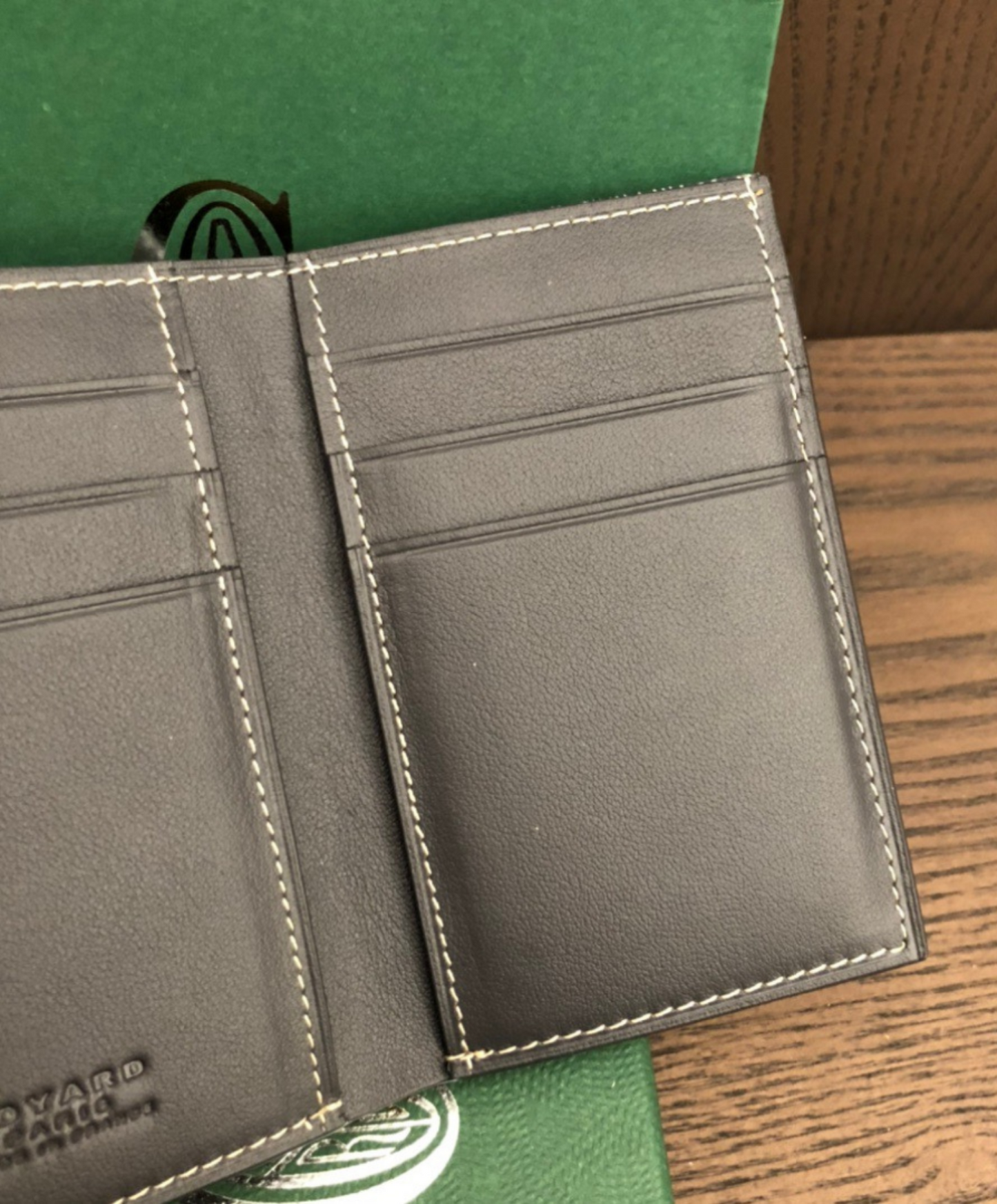 Saint-Pierre Card Wallet