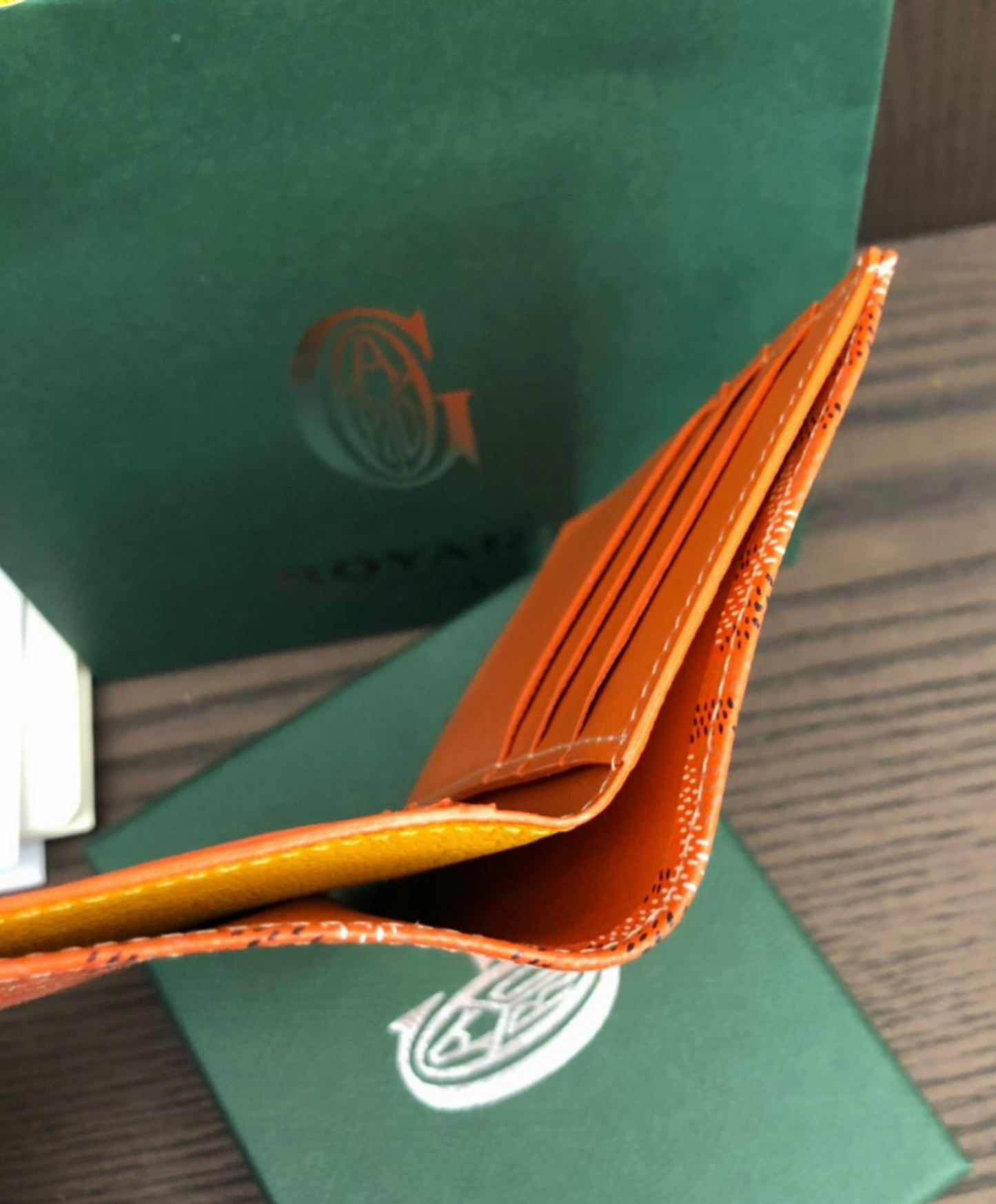 Saint-Pierre Card Wallet