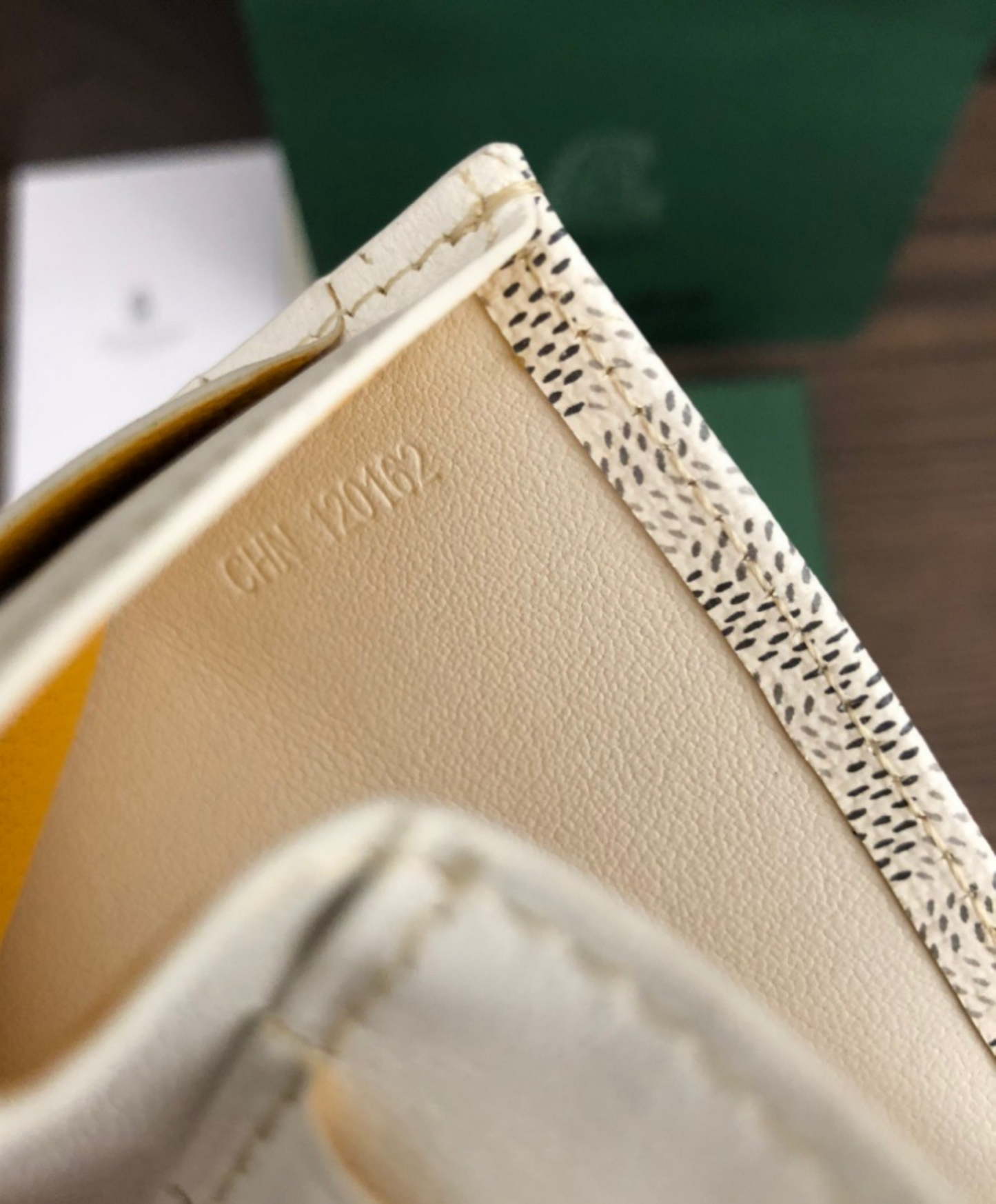 Saint-Pierre Card Wallet