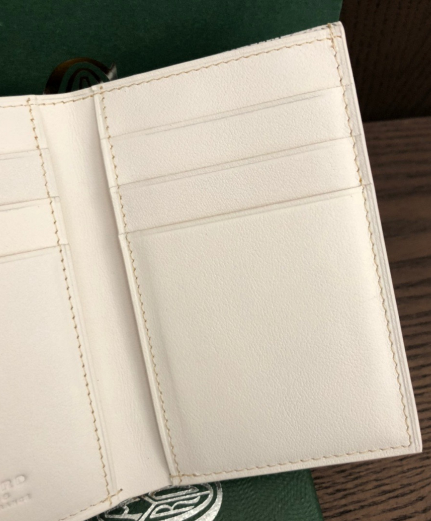 Saint-Pierre Card Wallet