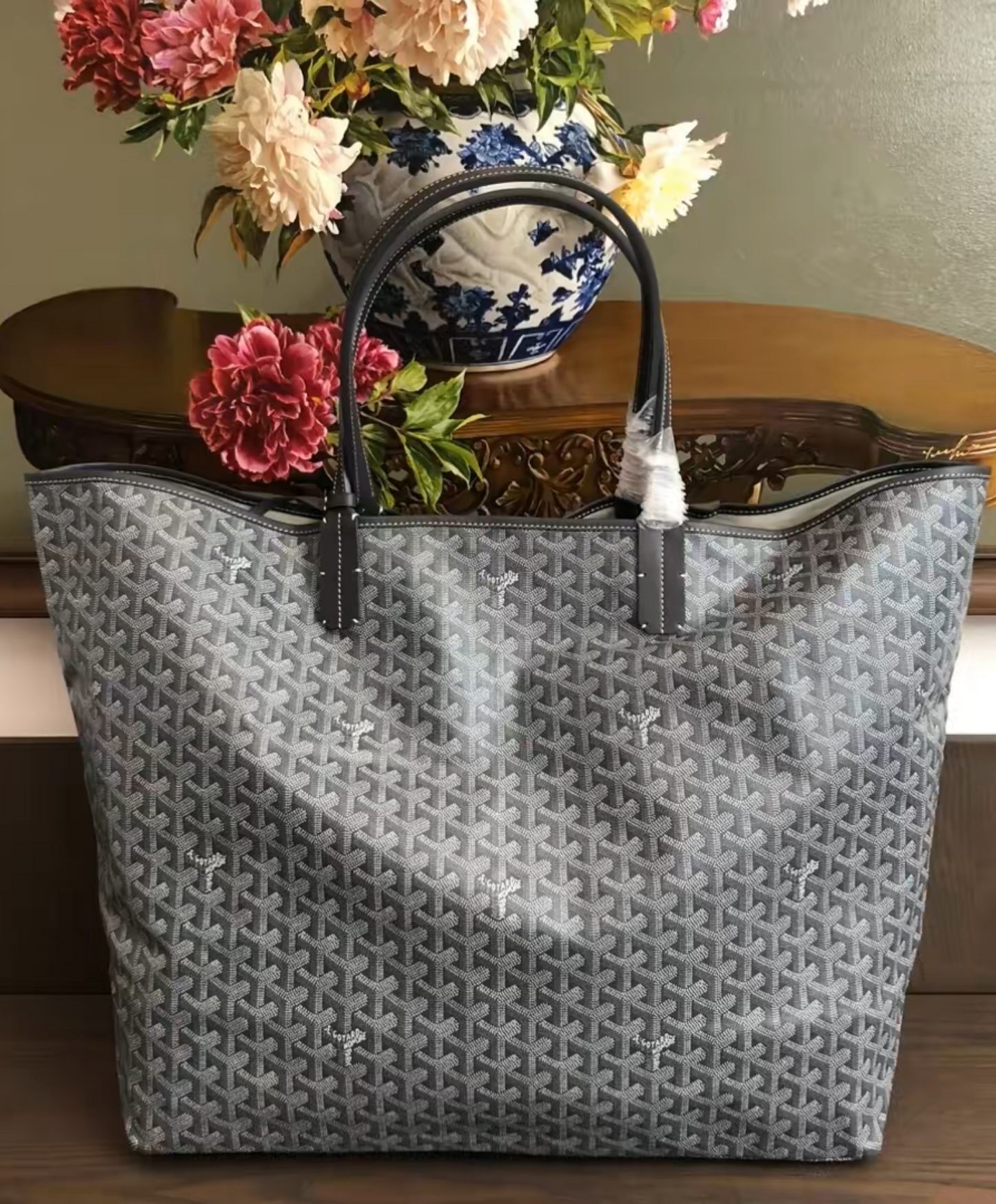 Saint Louis GM Bag