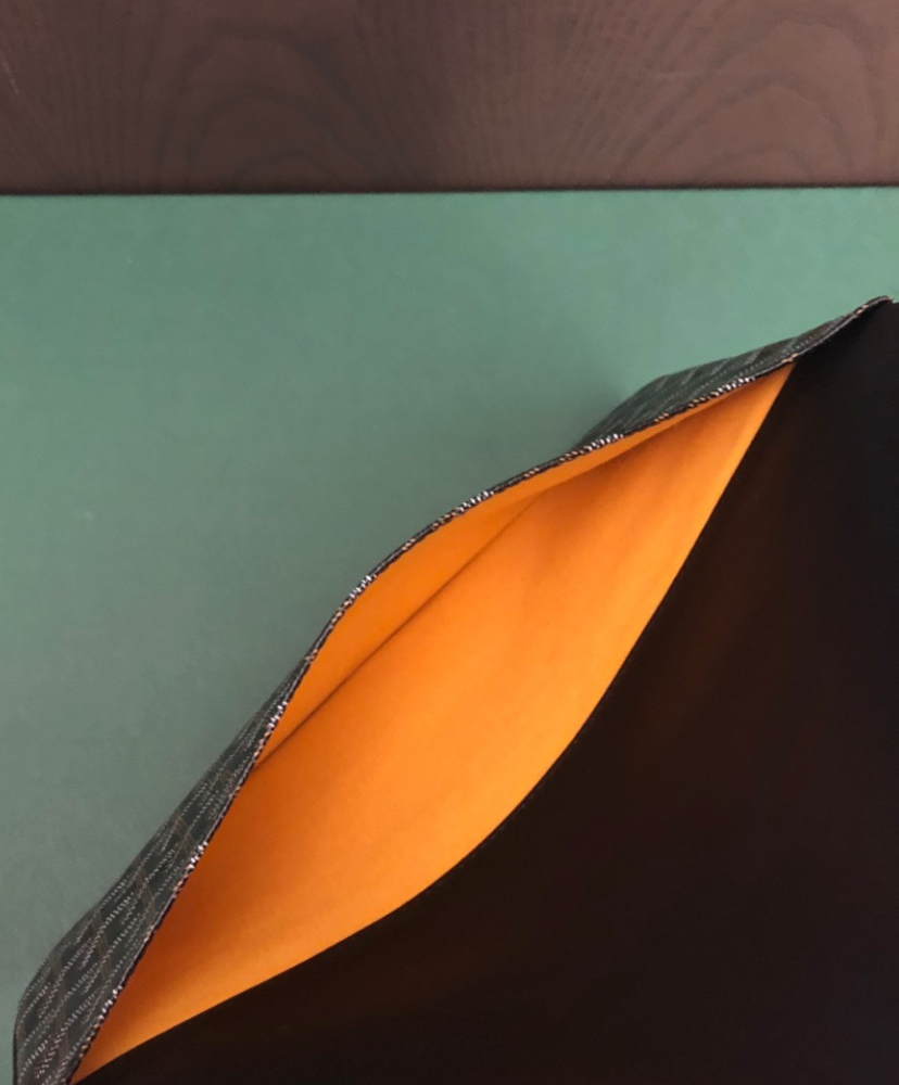 Sainte-Marie MM Clutch