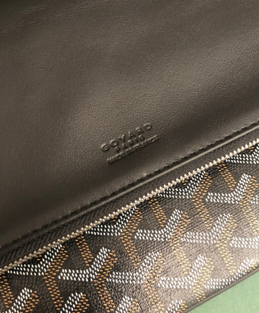 Sainte-Marie MM Clutch