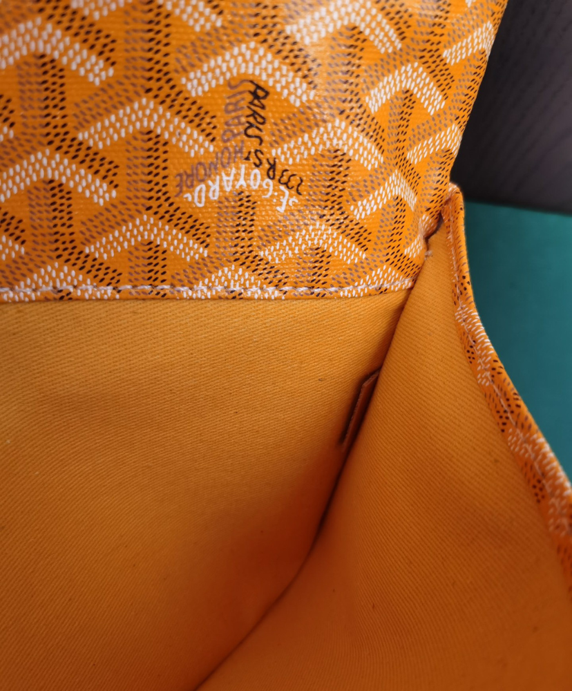 Sainte-Marie MM Clutch