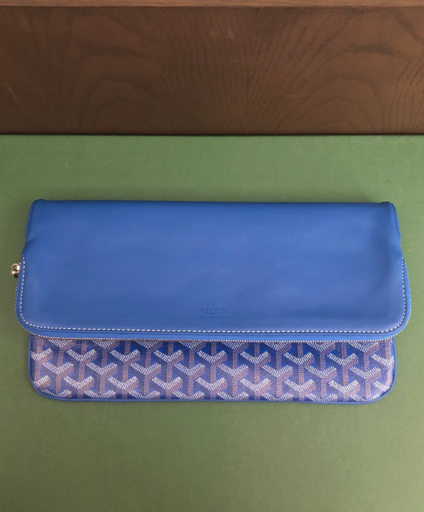 Sainte-Marie MM Clutch