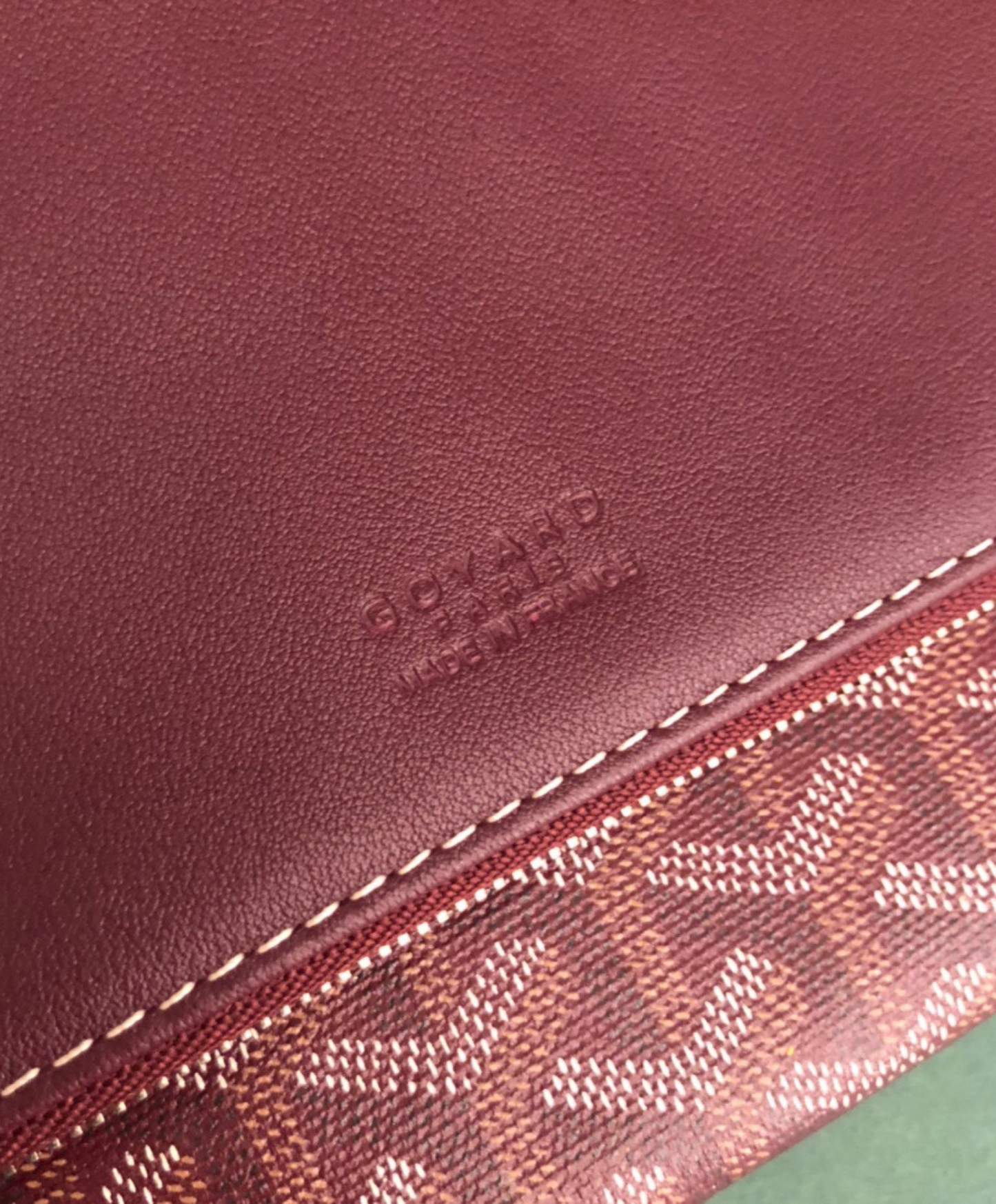 Sainte-Marie MM Clutch