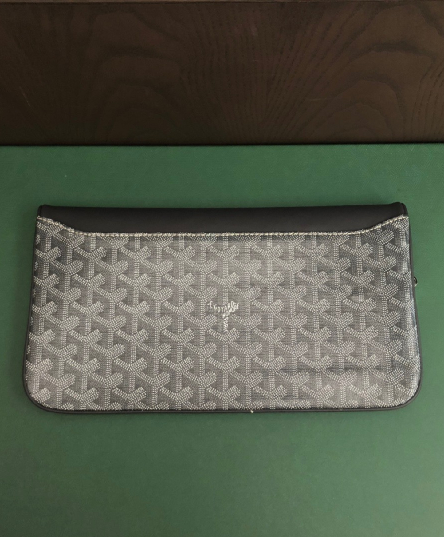 Sainte-Marie MM Clutch