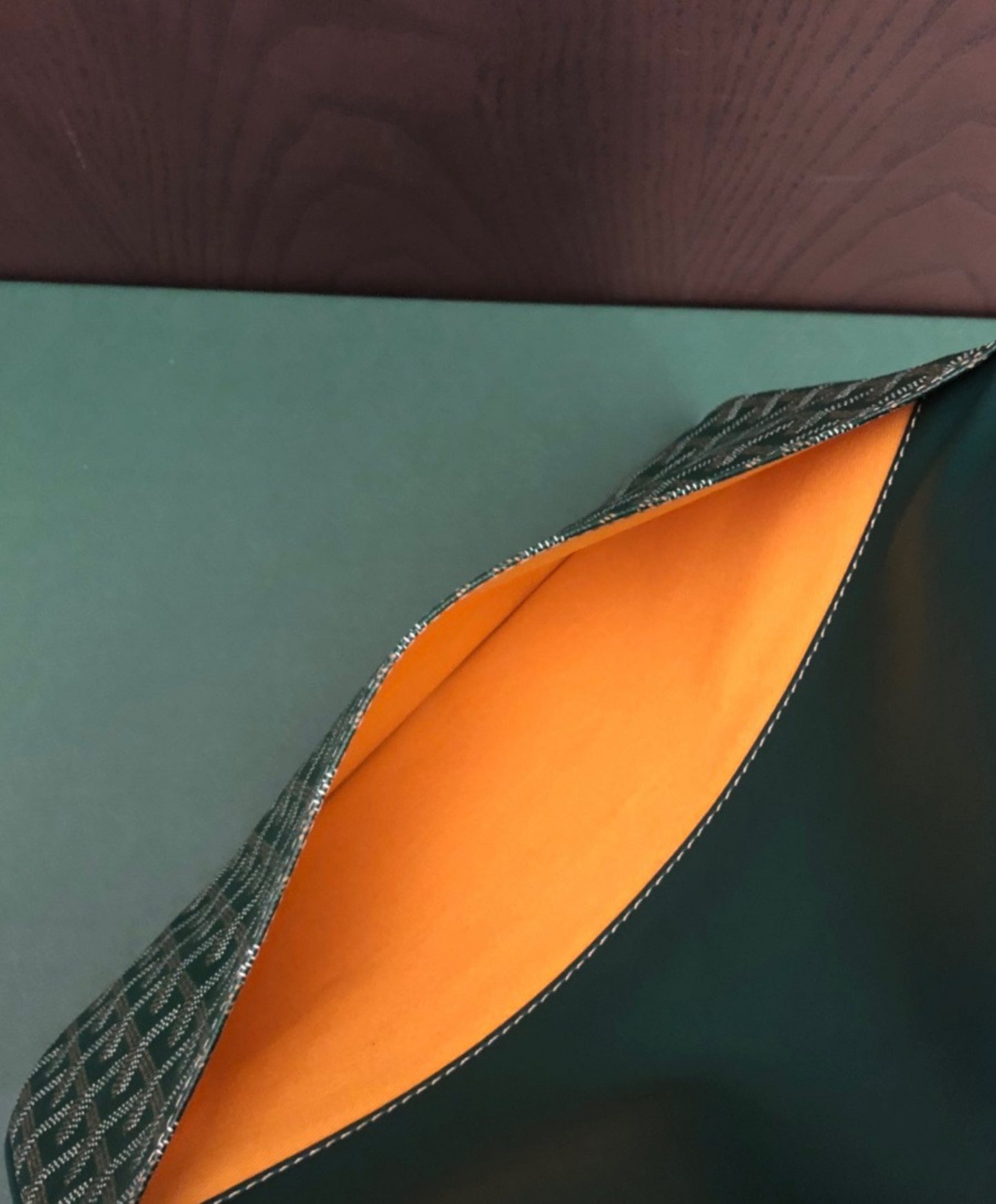 Sainte-Marie MM Clutch