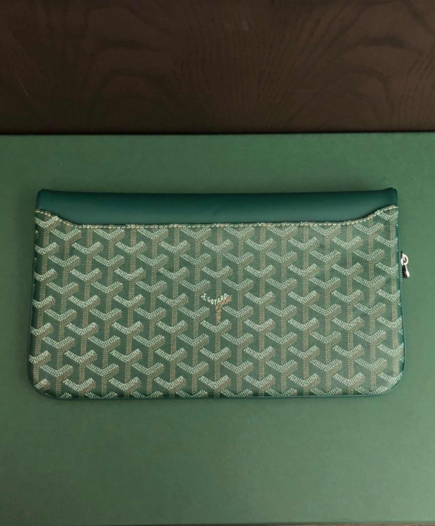 Sainte-Marie MM Clutch