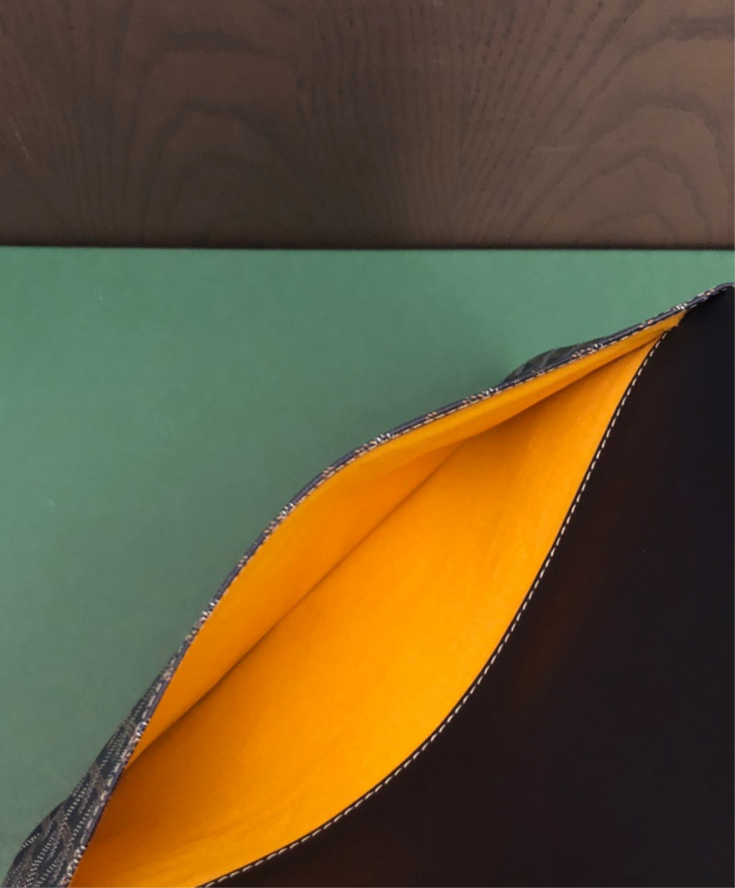 Sainte-Marie MM Clutch