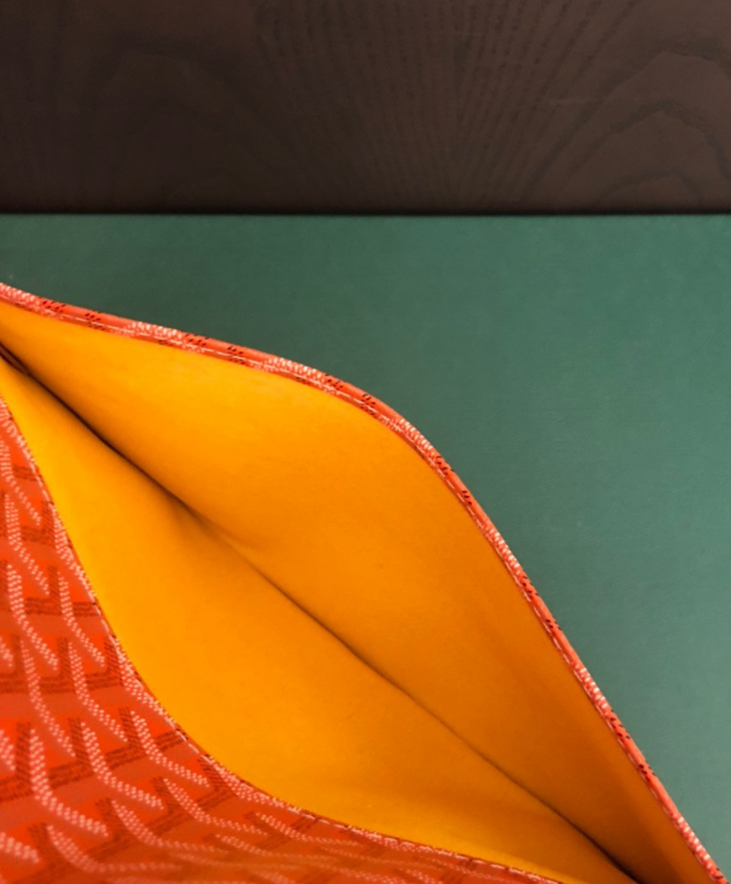 Sainte-Marie MM Clutch