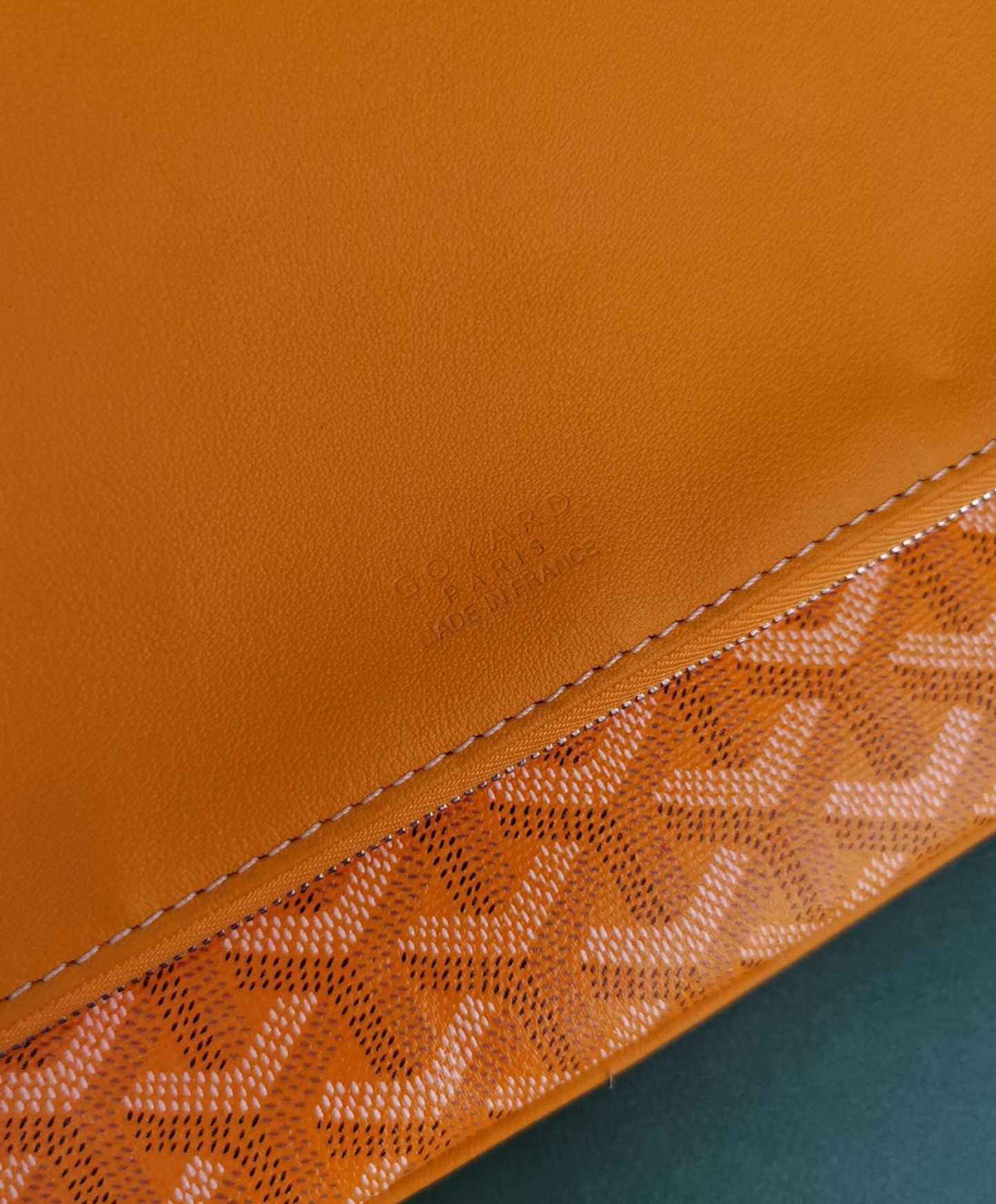 Sainte-Marie MM Clutch