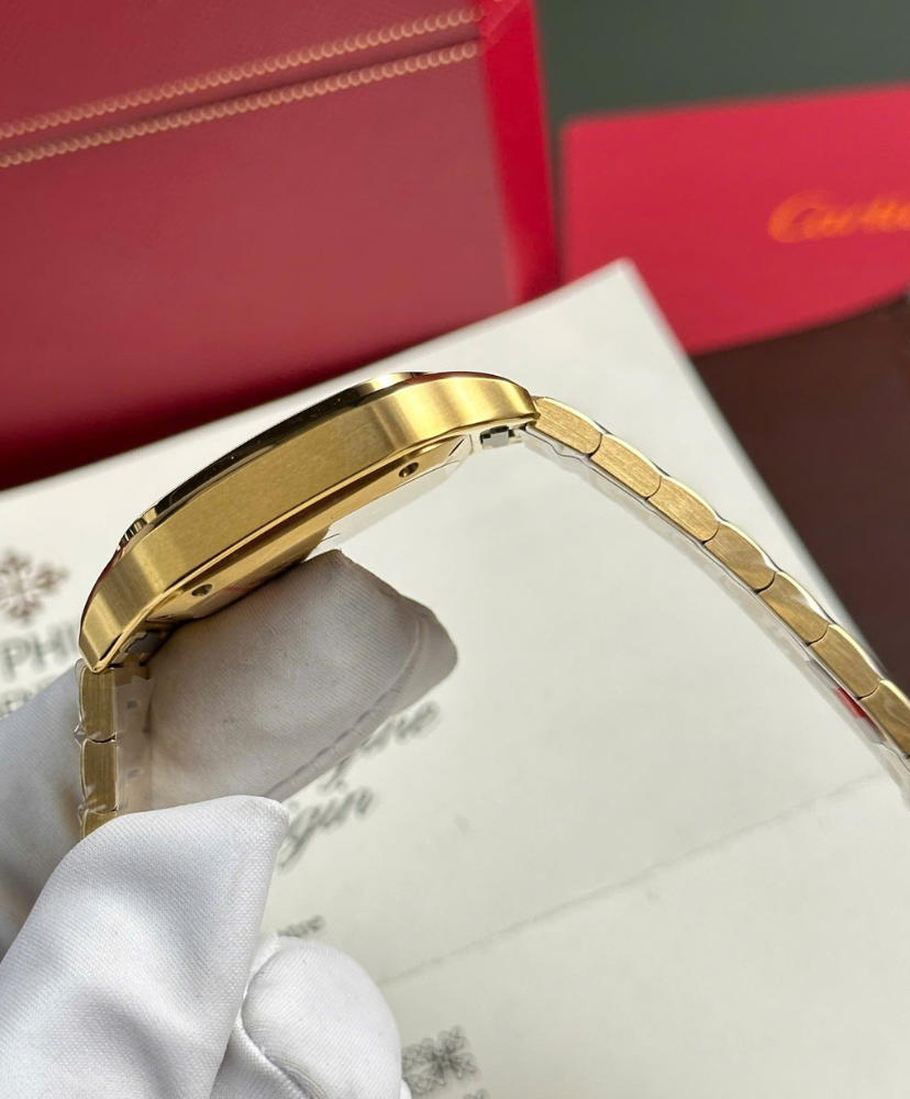 Santos De Cartier Watch 35