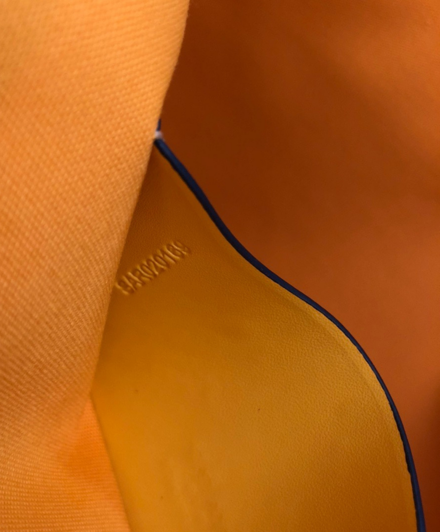 Senat GM Pouch