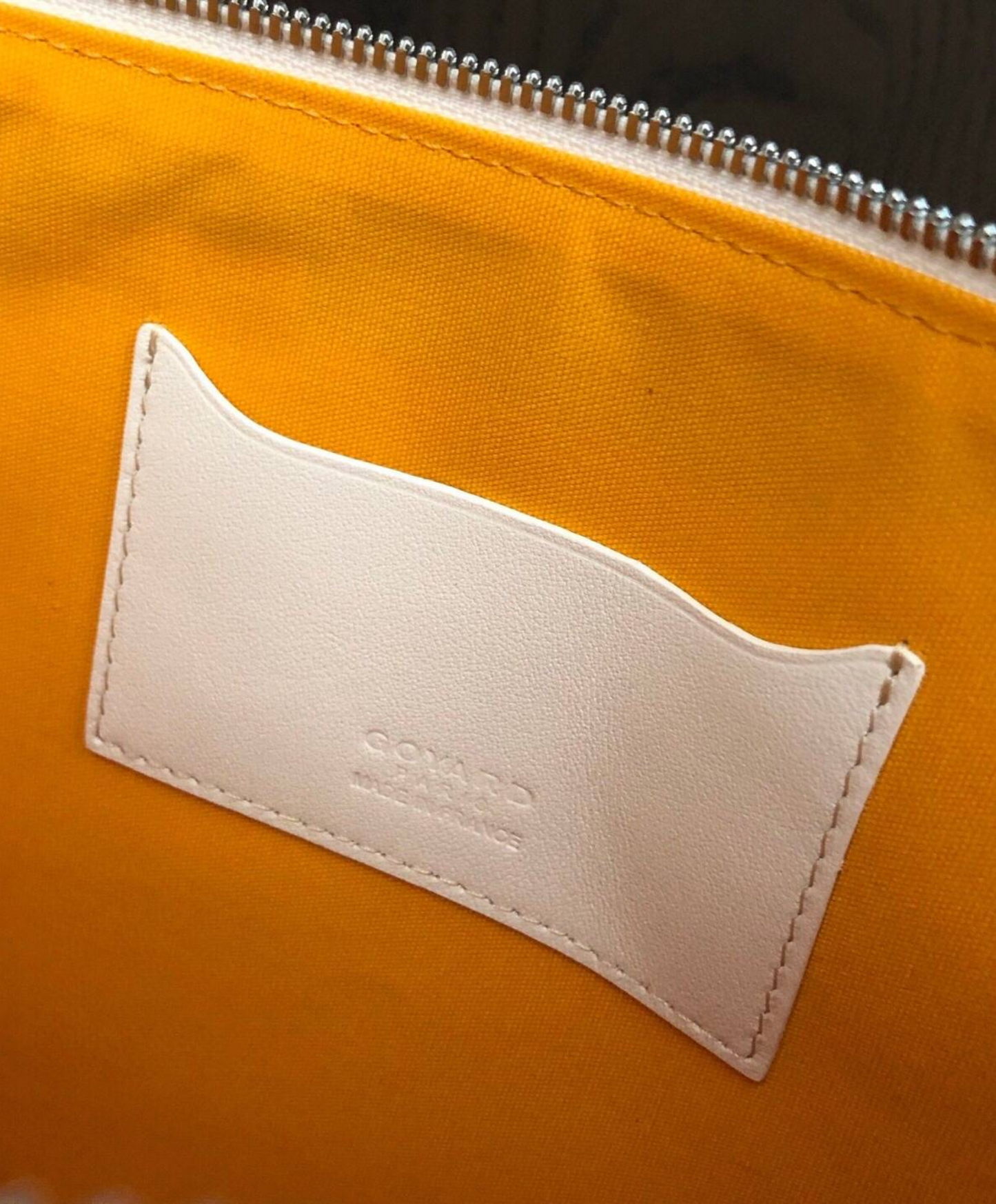Senat MGM Pouch